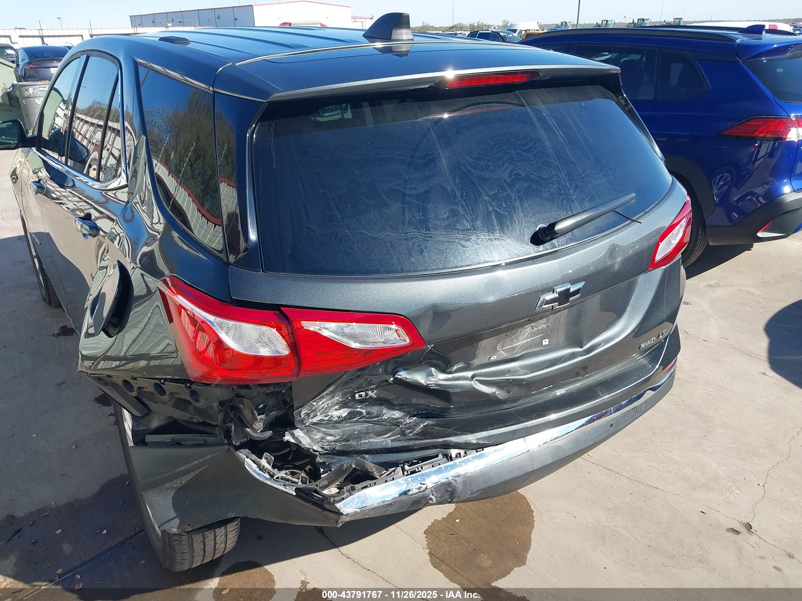 CHEVROLET EQUINOX image 6