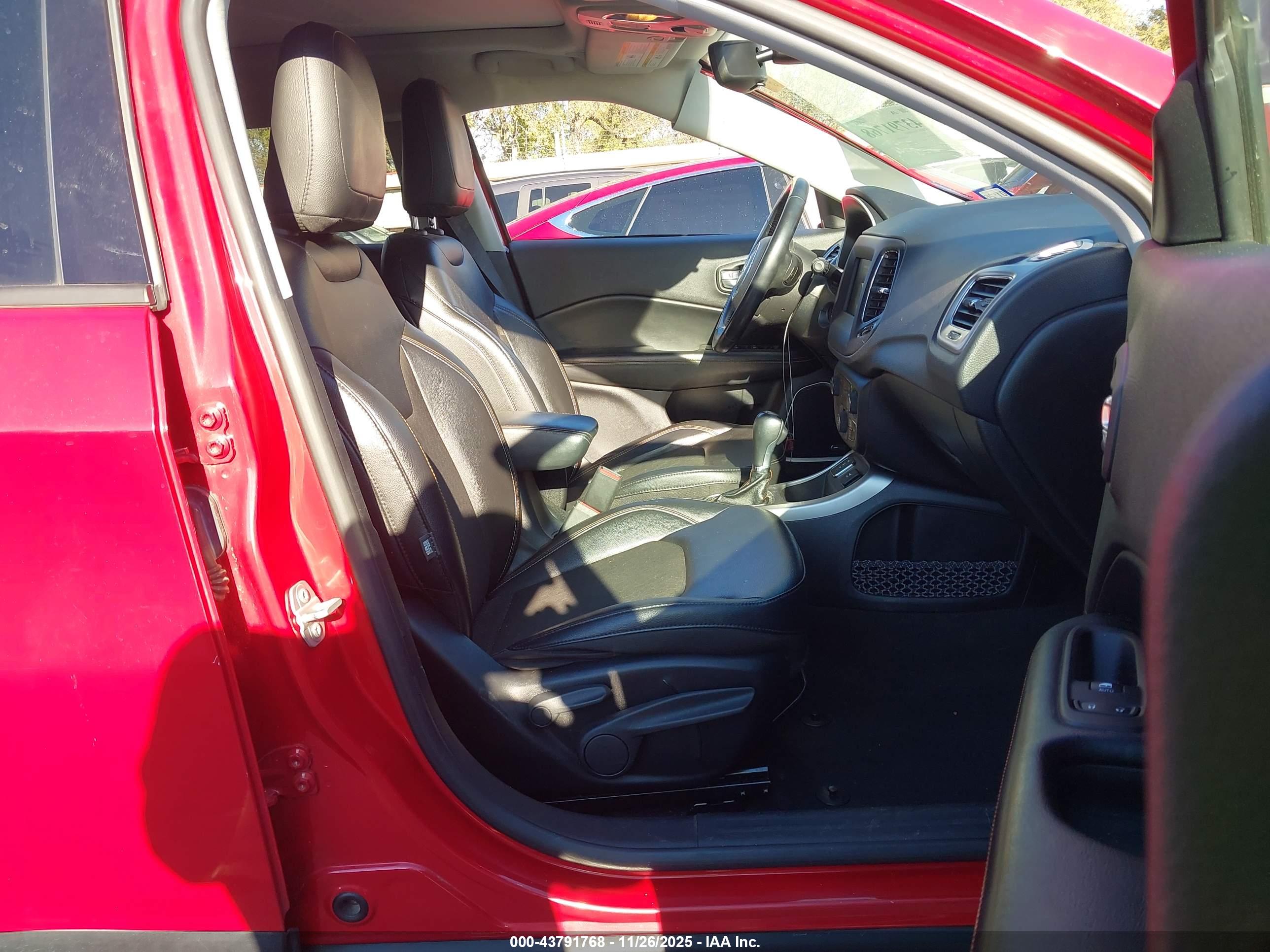JEEP COMPASS image 5
