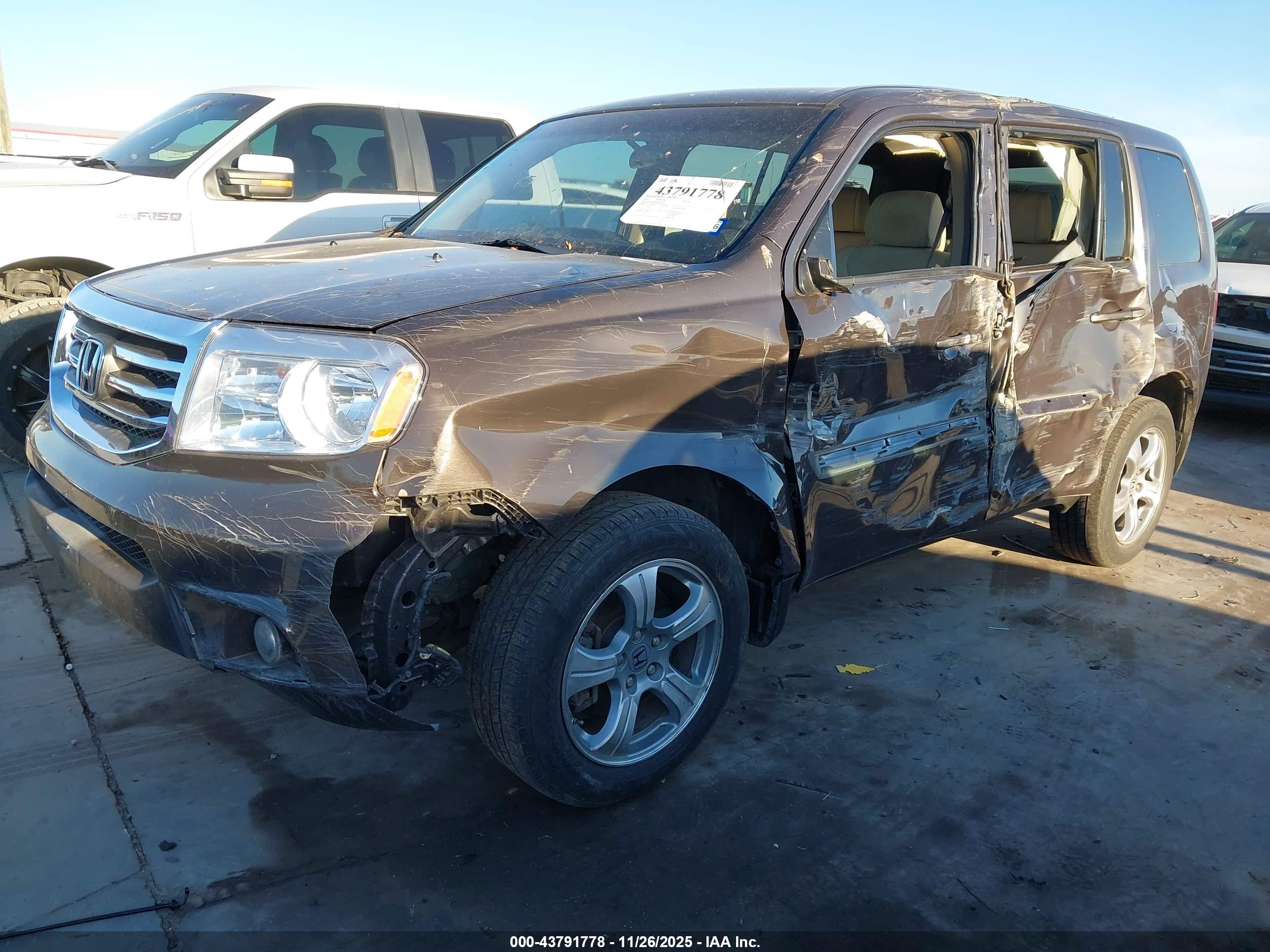 HONDA PILOT image 2