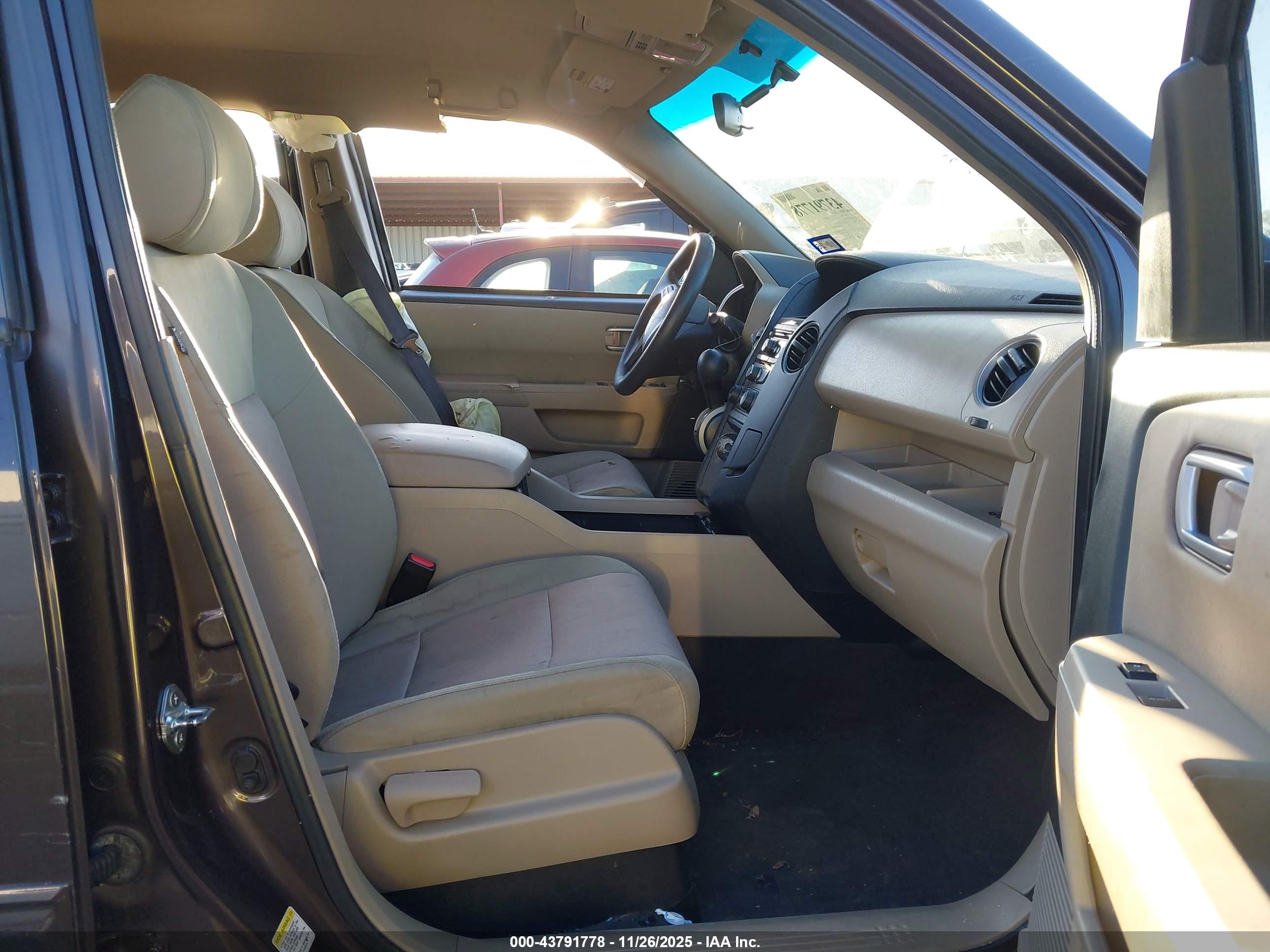 HONDA PILOT image 5