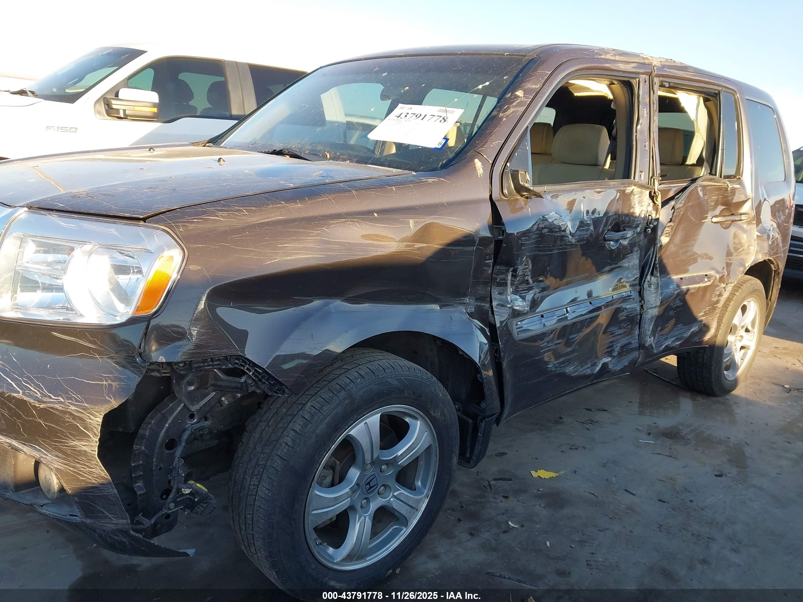 HONDA PILOT image 6