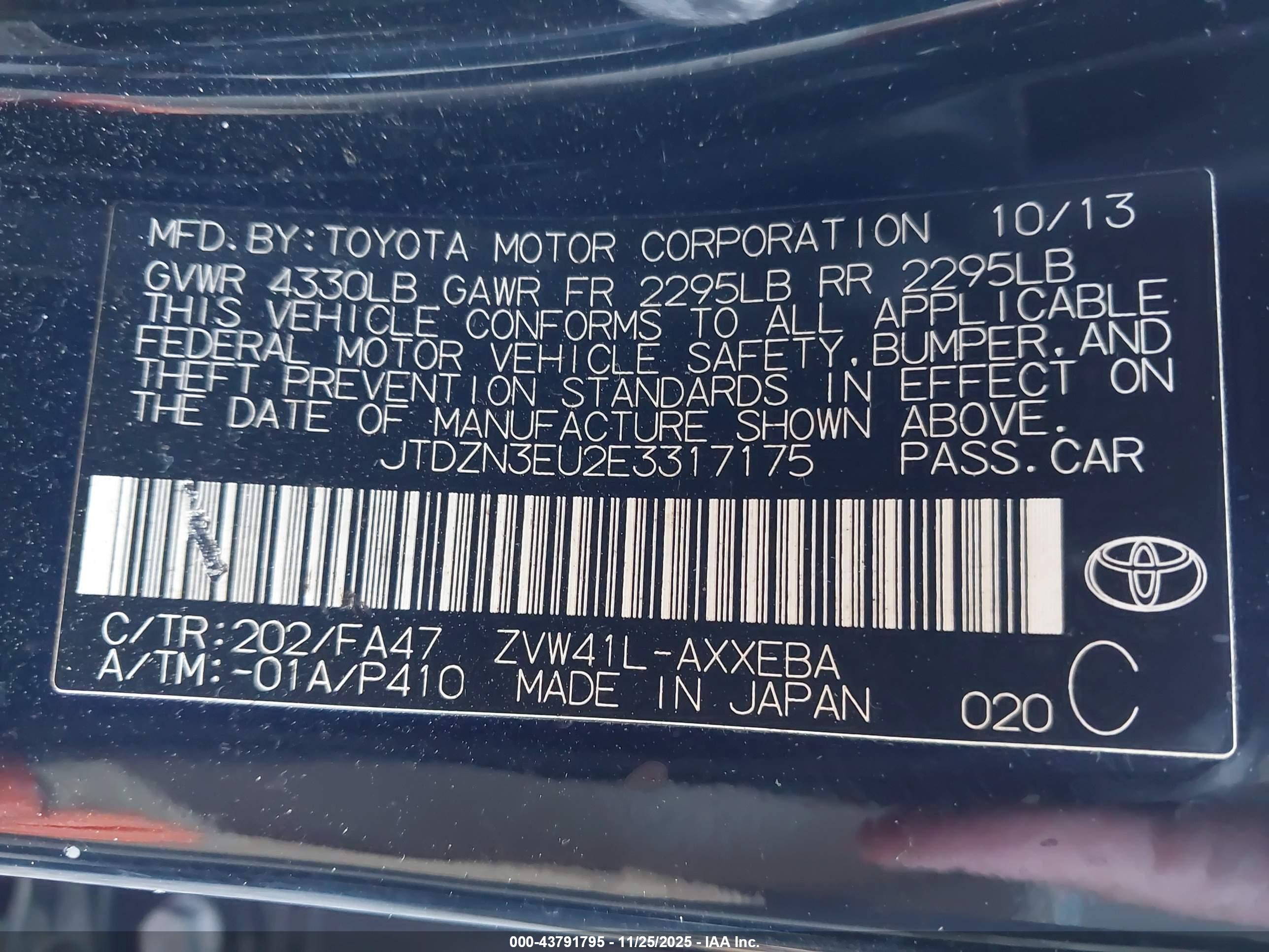 TOYOTA PRIUS image 9
