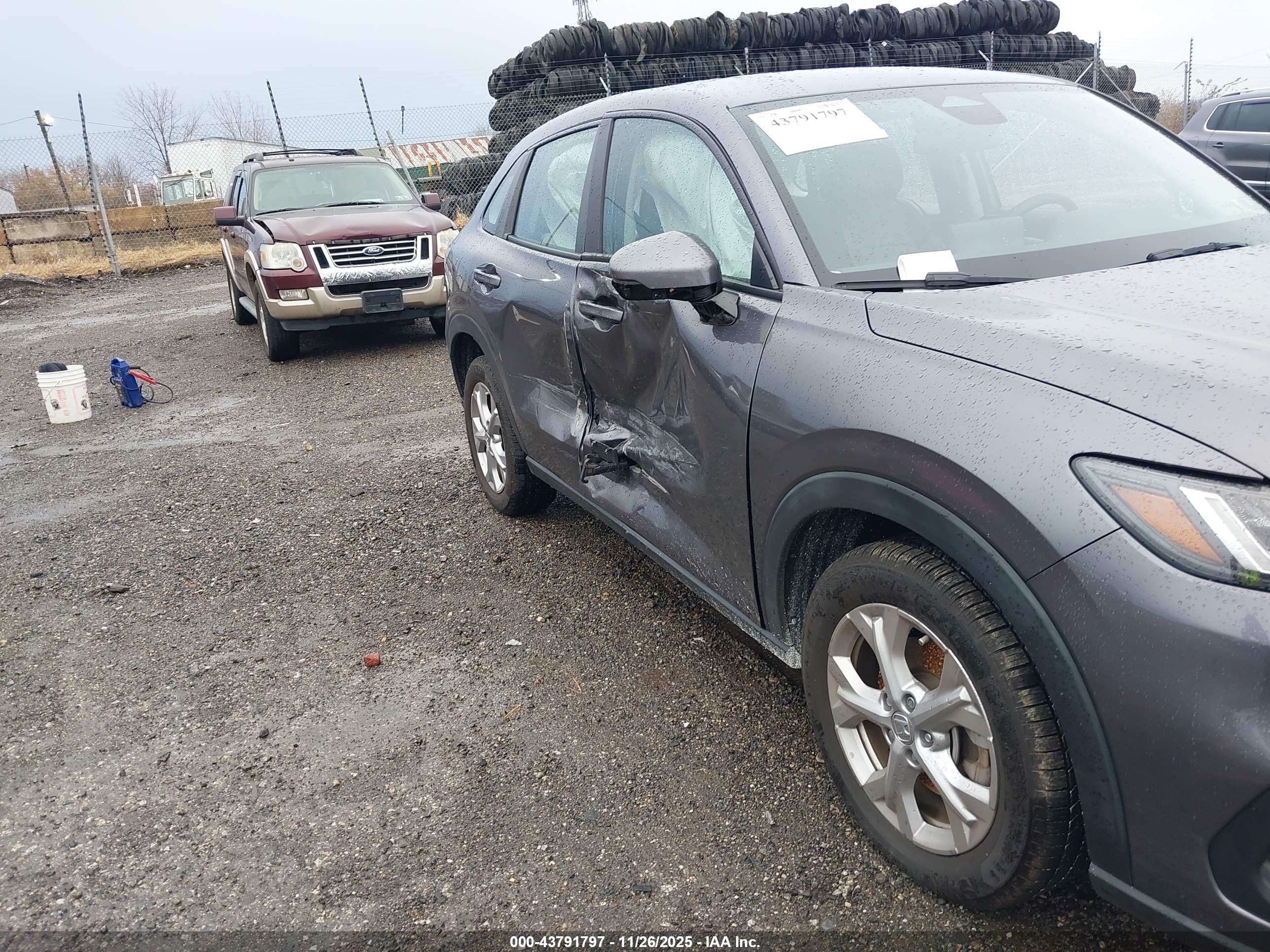 HONDA HR-V image 6