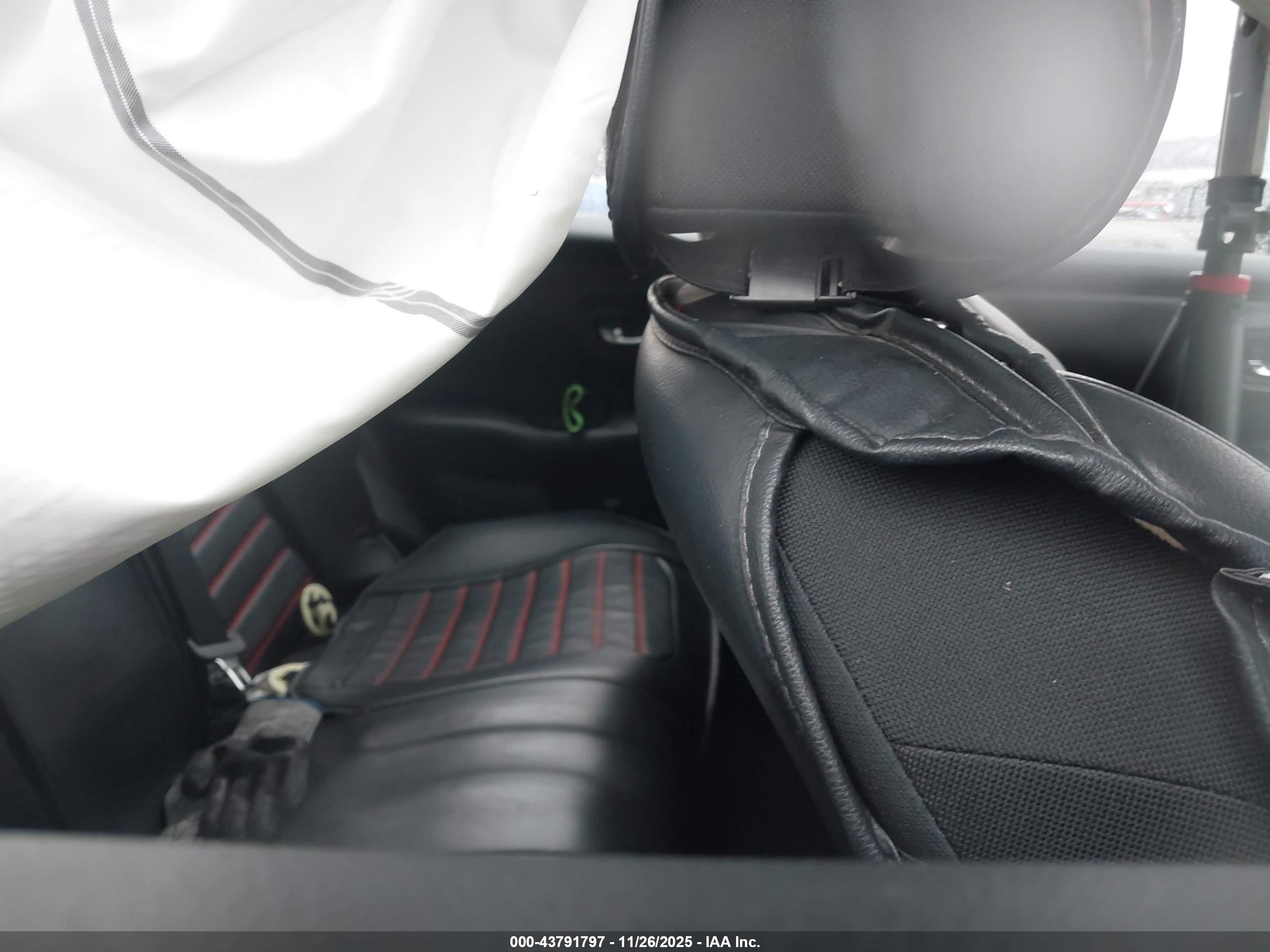 HONDA HR-V image 8