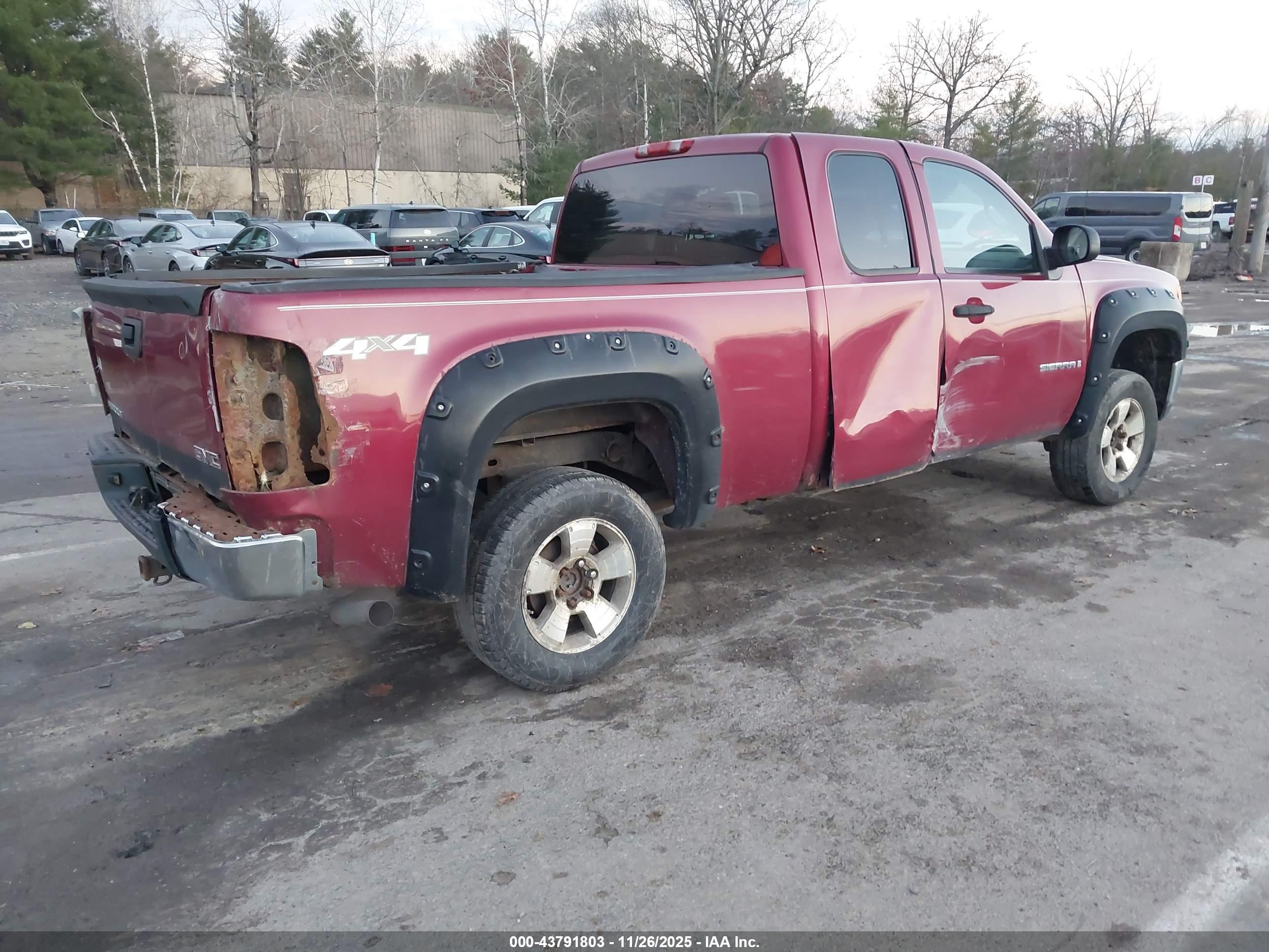 GMC SIERRA image 4