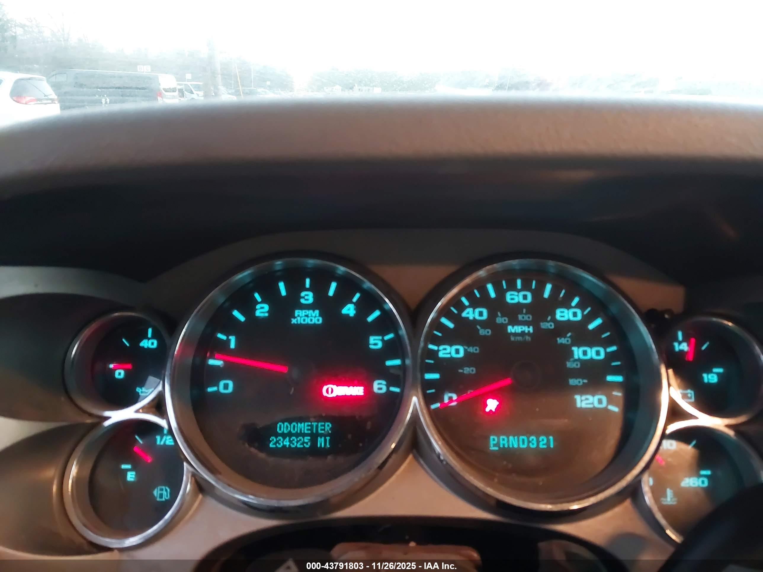 GMC SIERRA image 7