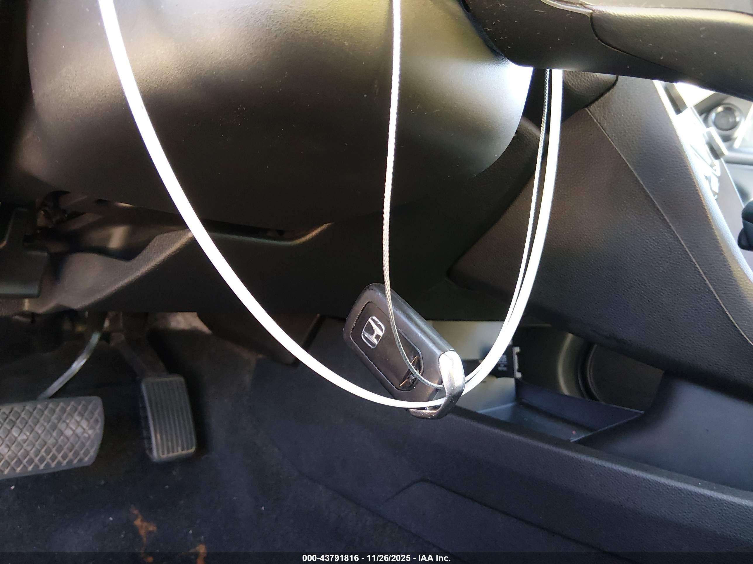 HONDA CIVIC image 11
