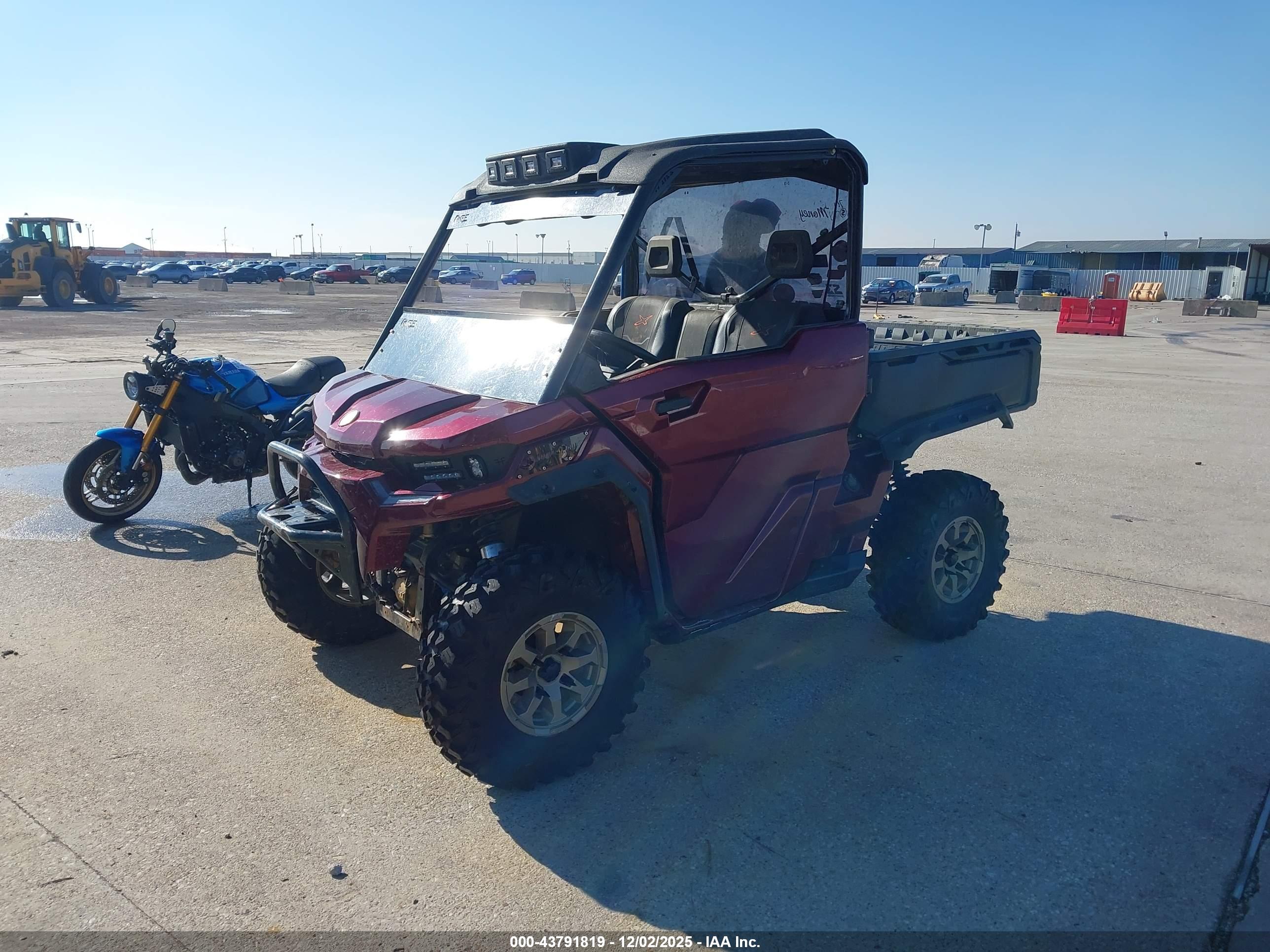 CAN-AM DEFENDER image 2