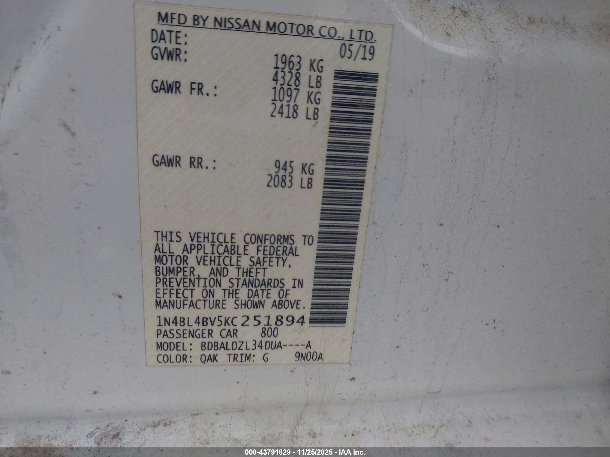 NISSAN ALTIMA image 9
