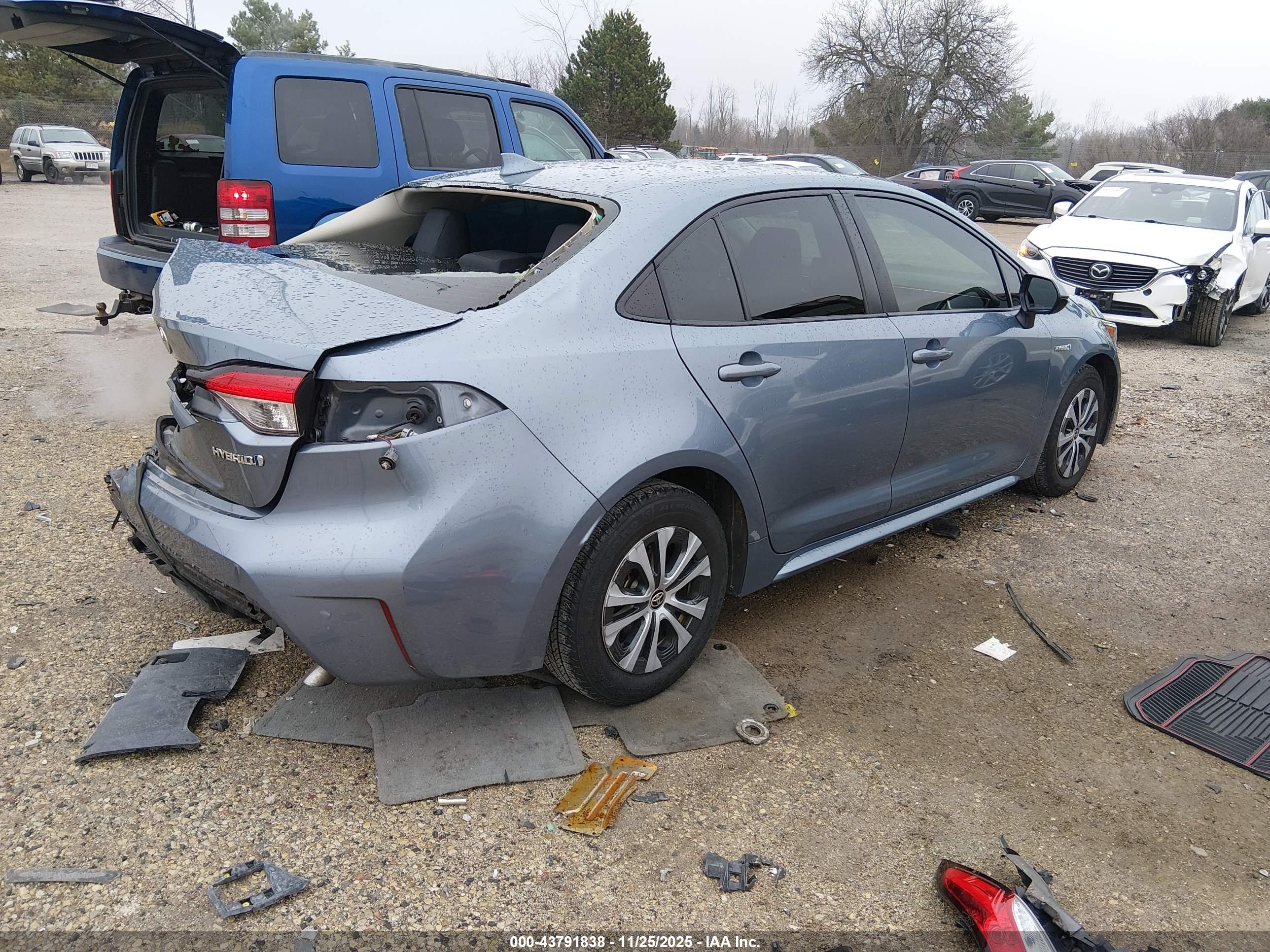 TOYOTA COROLLA image 4