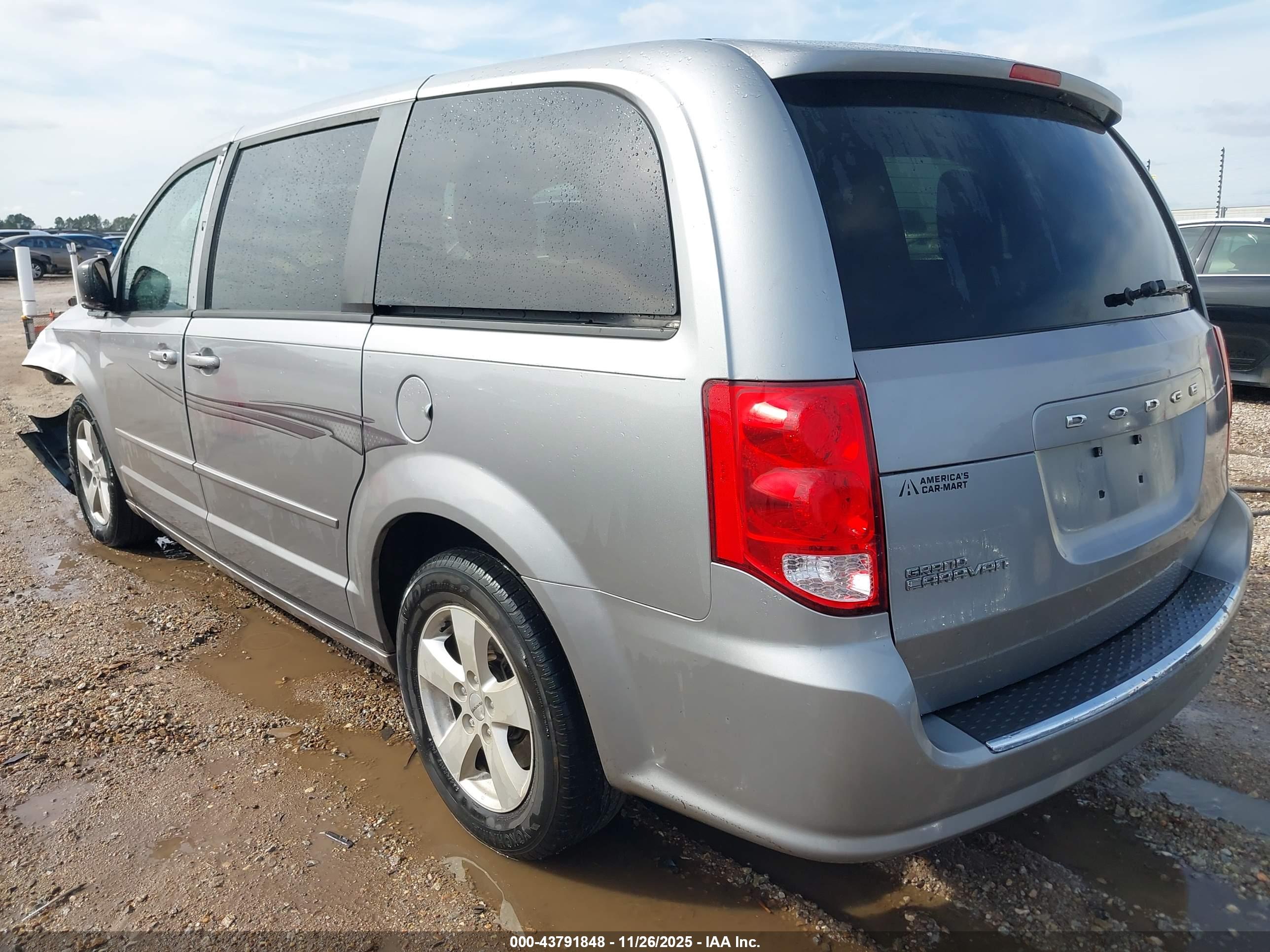 DODGE GRAND image 3