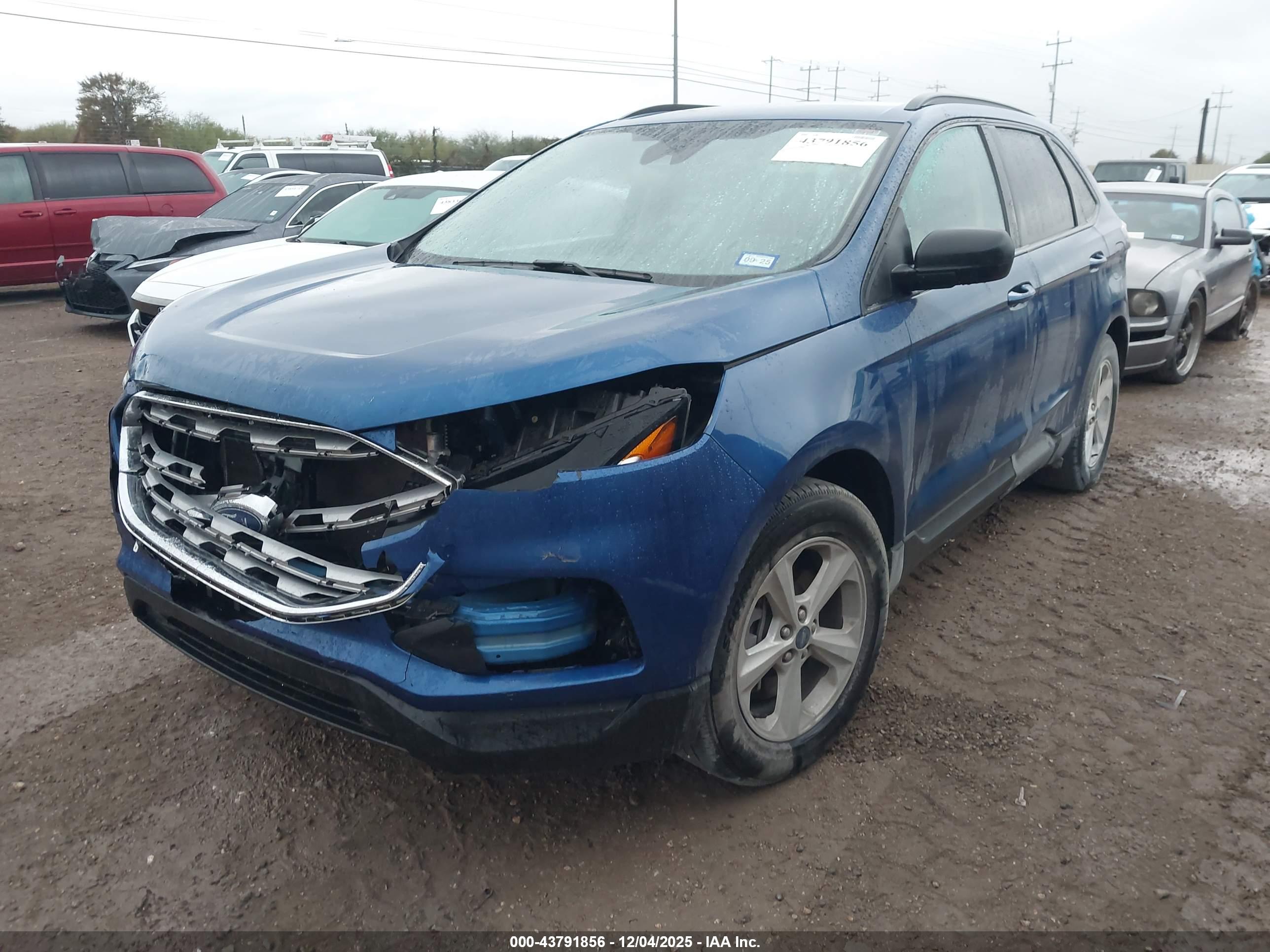 FORD EDGE image 2
