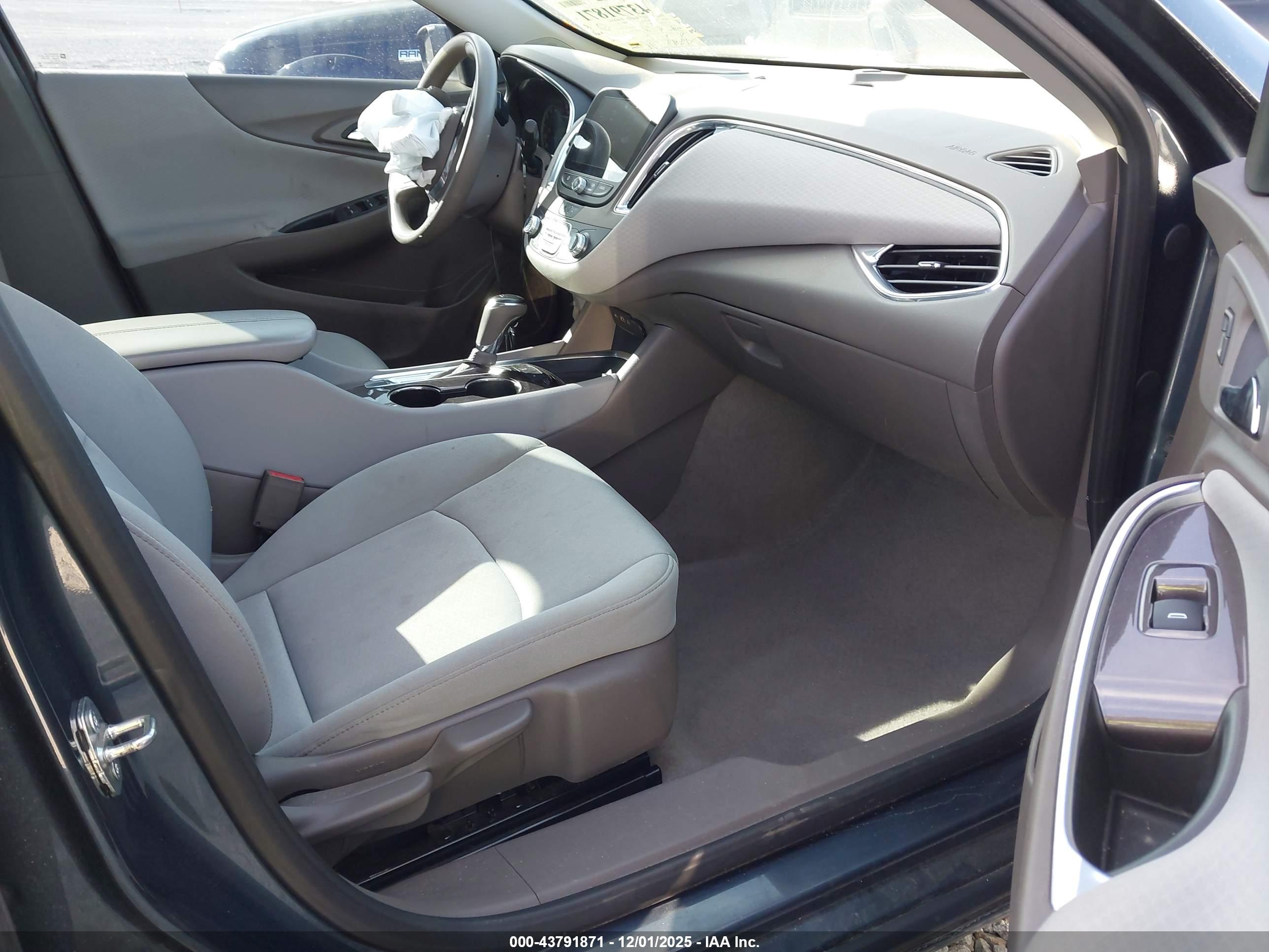 CHEVROLET MALIBU image 5