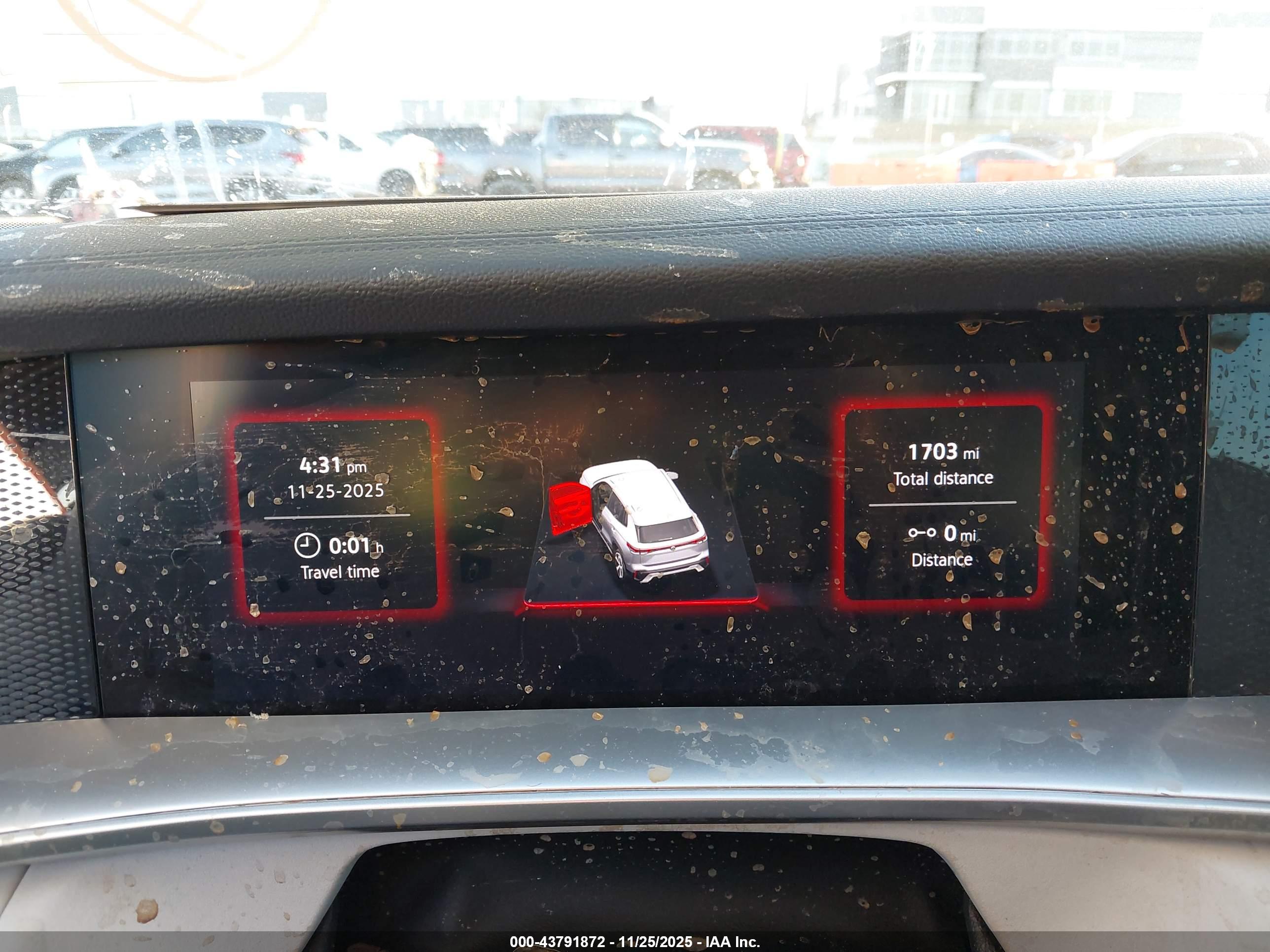 VOLKSWAGEN TIGUAN image 7