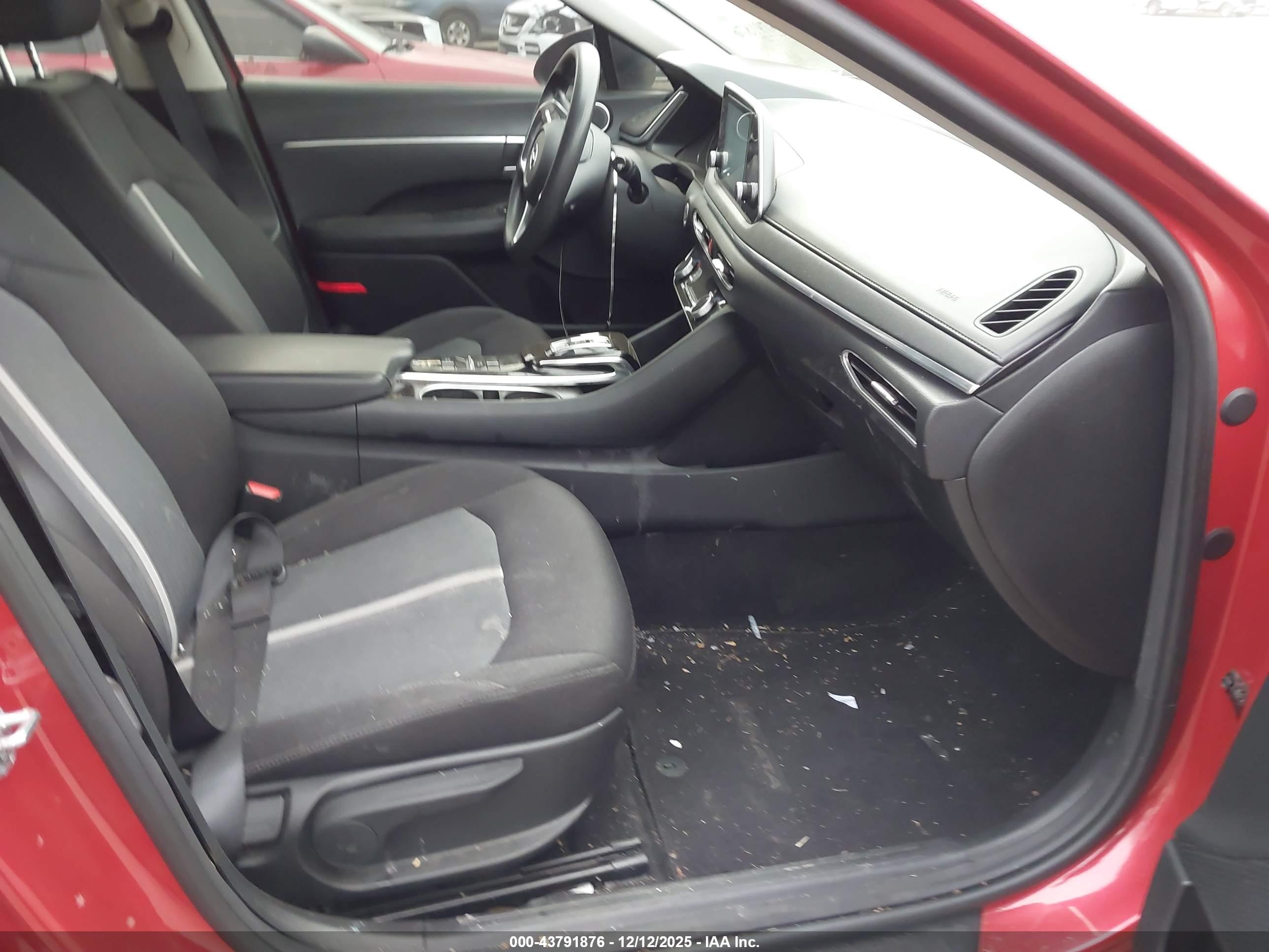 HYUNDAI SONATA image 5