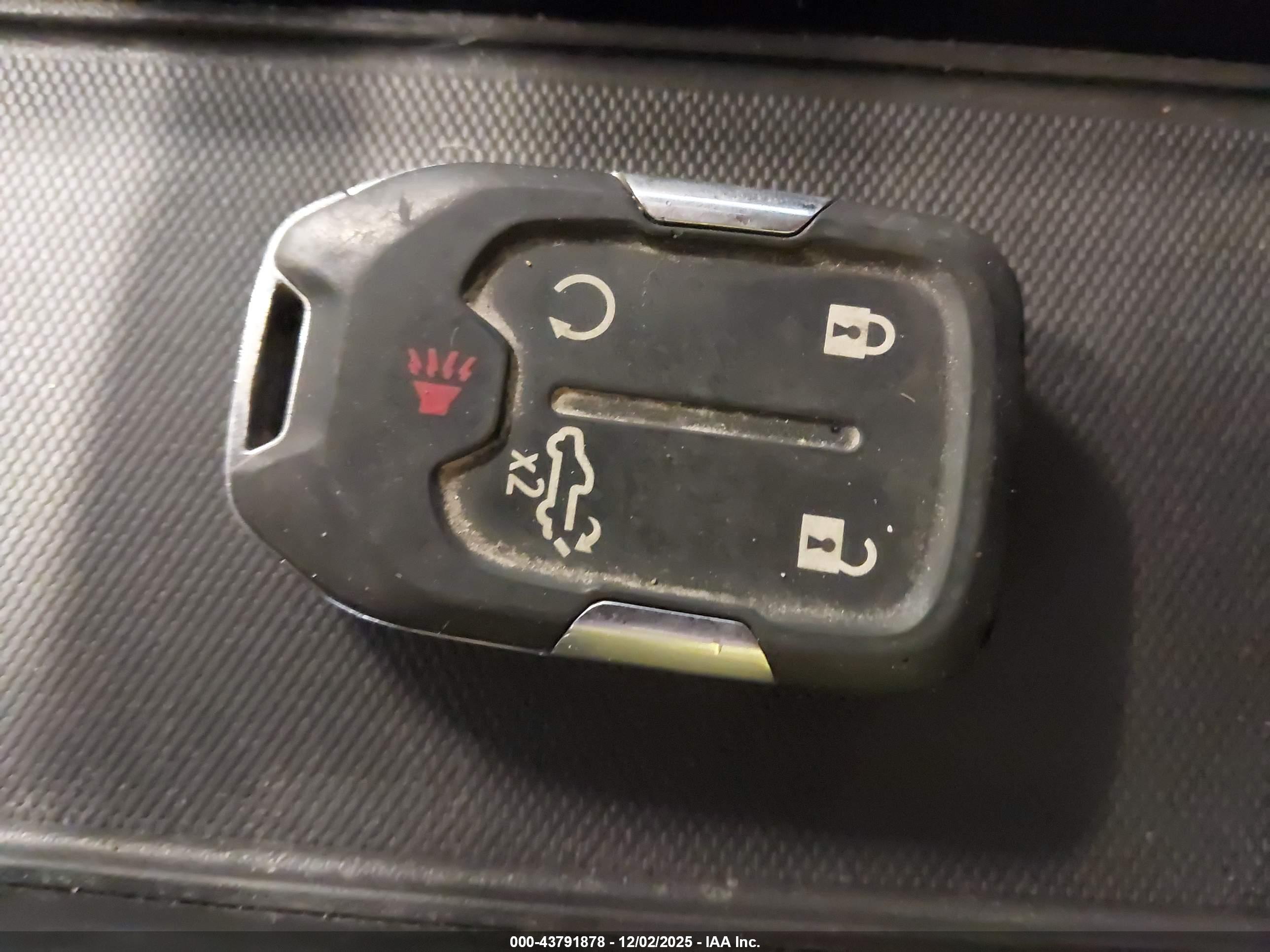 GMC SIERRA image 11