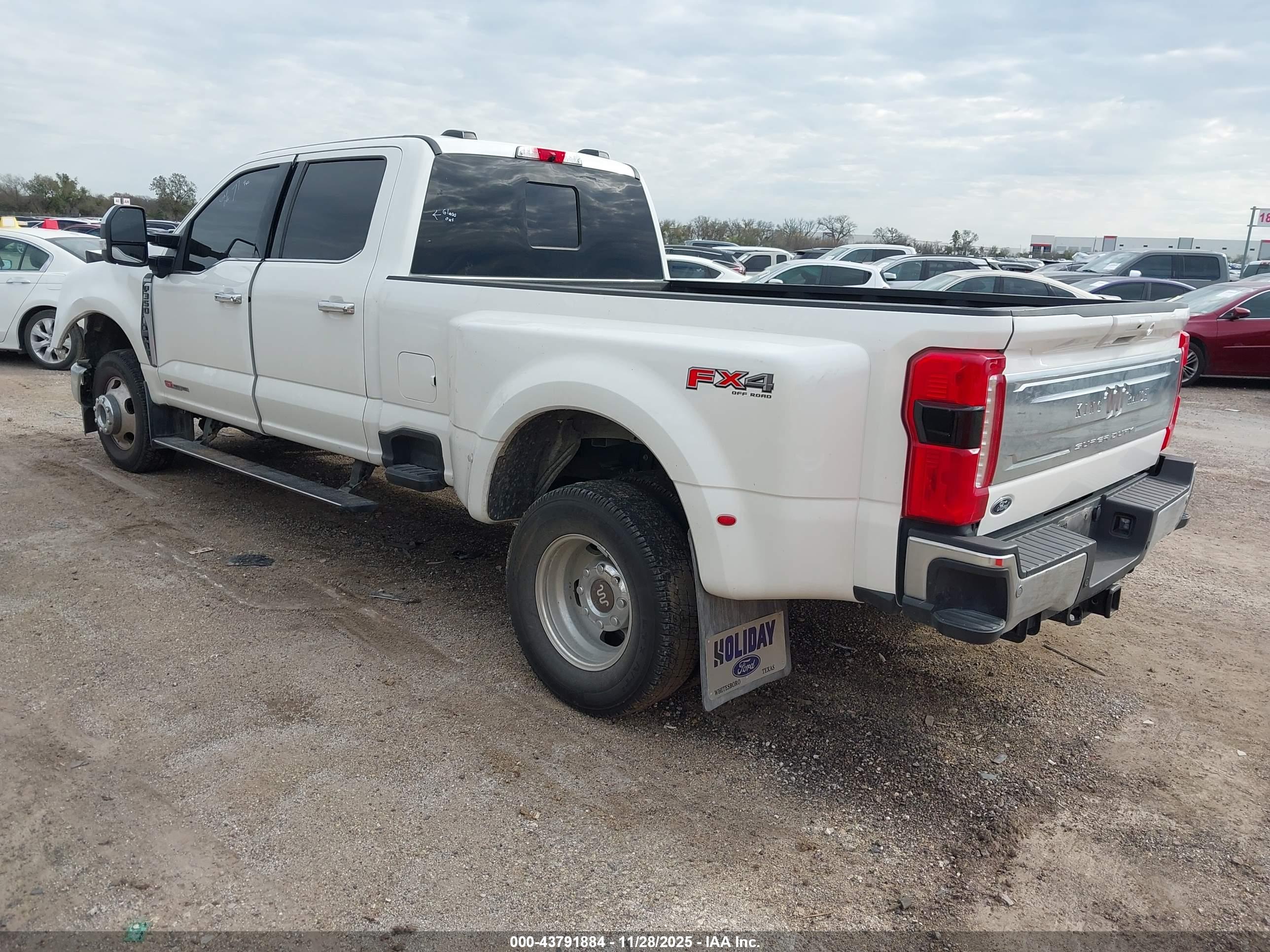 FORD F-350 image 3