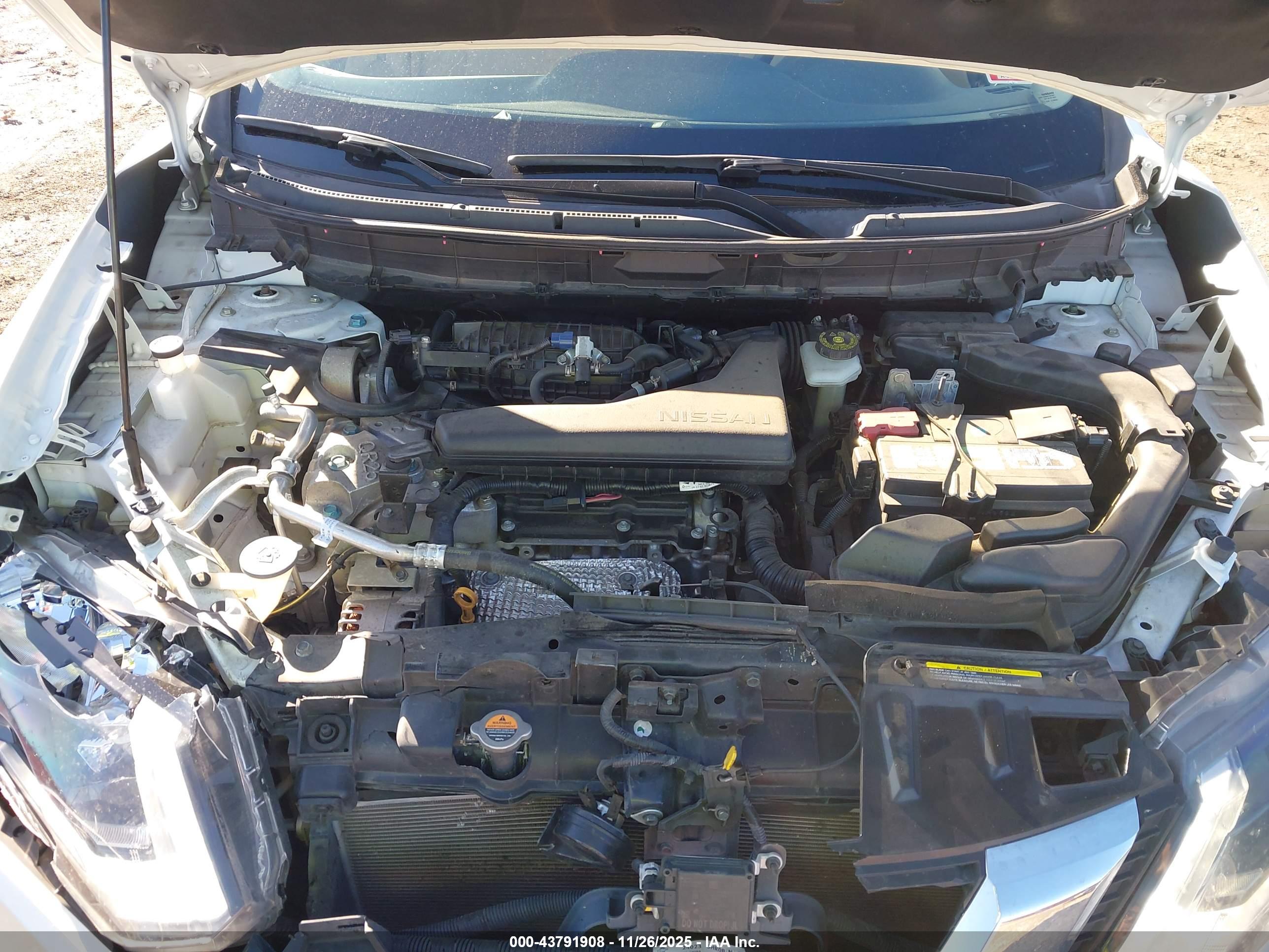 NISSAN ROGUE image 10