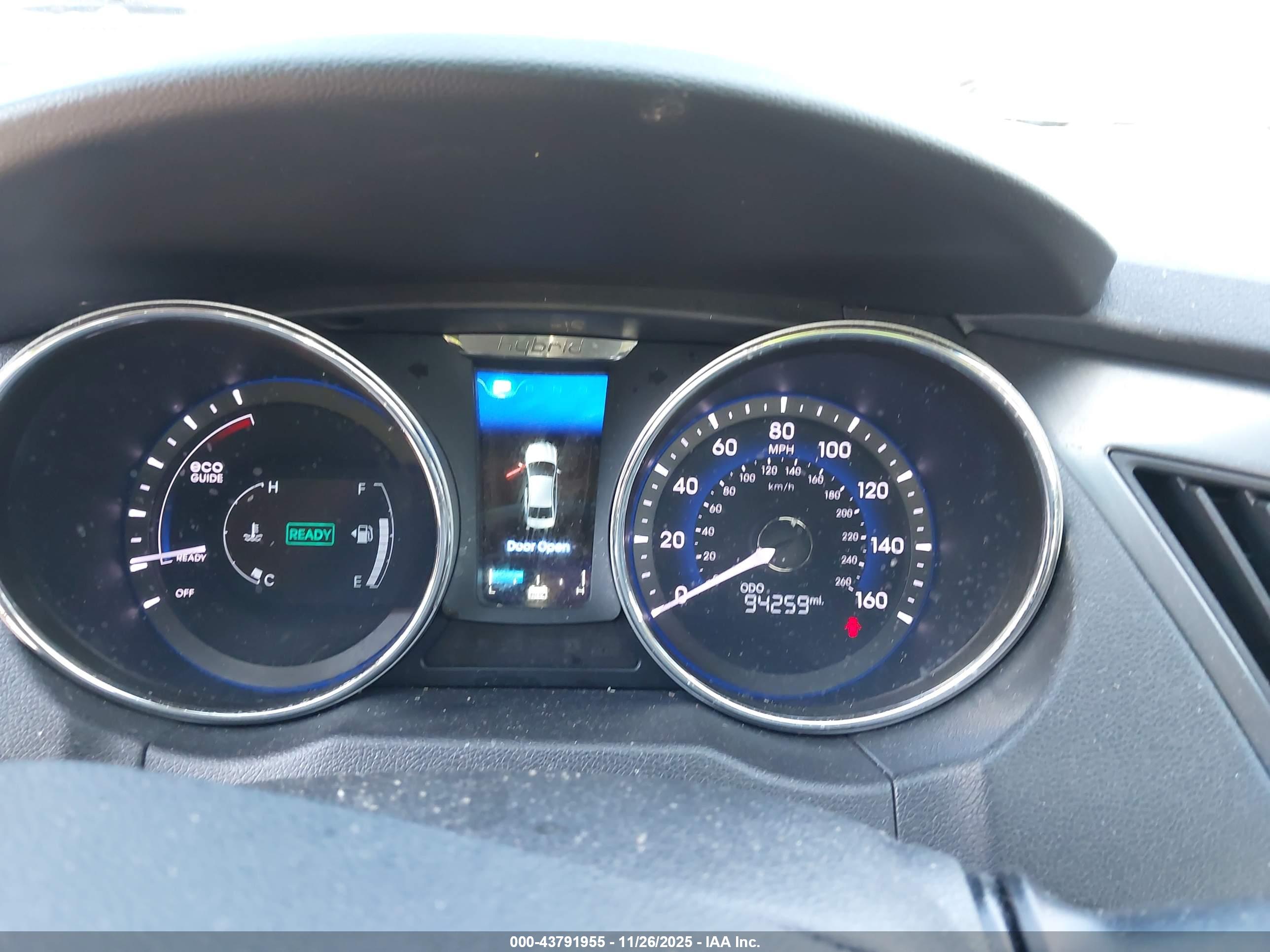 HYUNDAI SONATA image 7