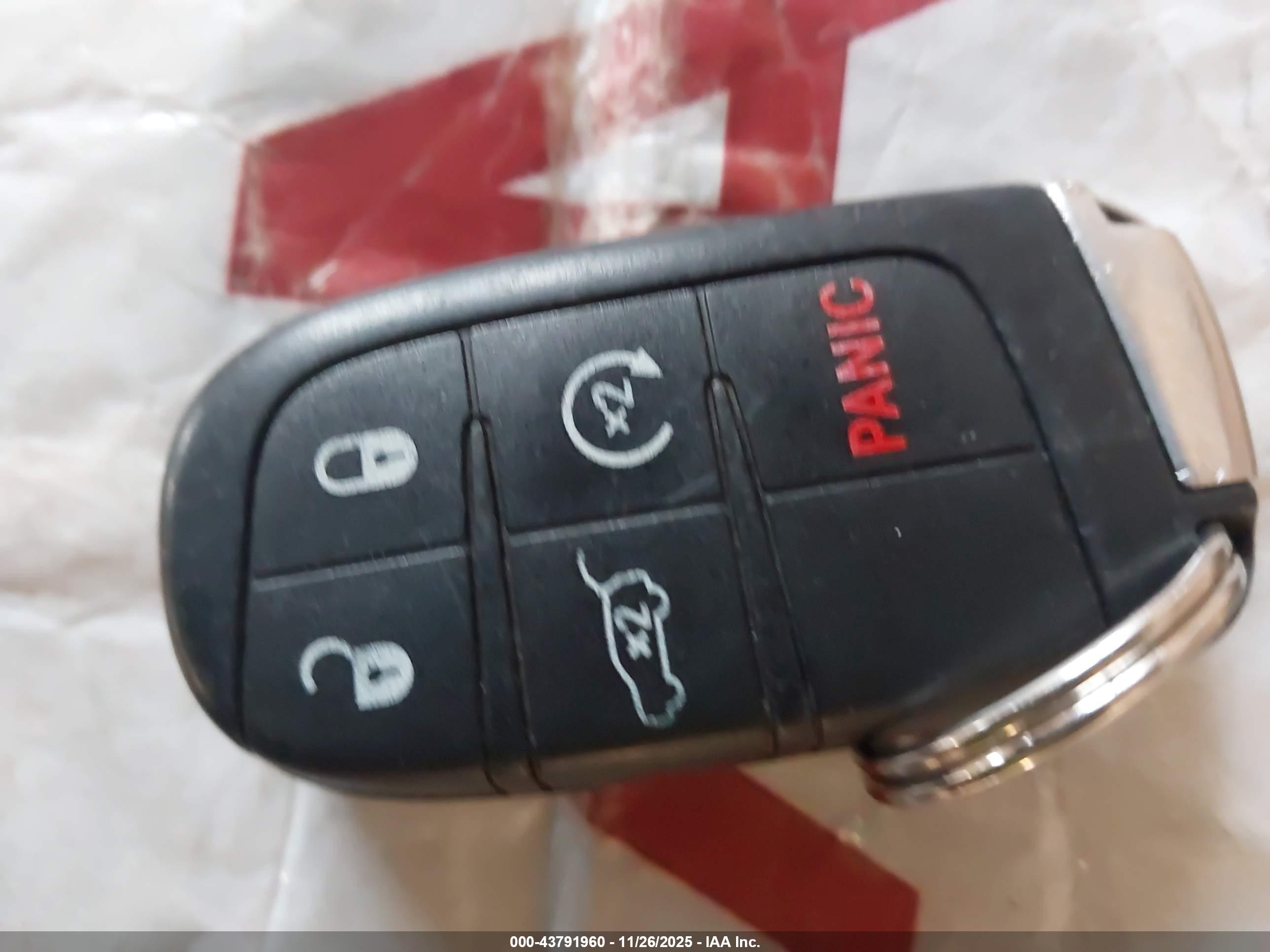 JEEP GRAND image 11