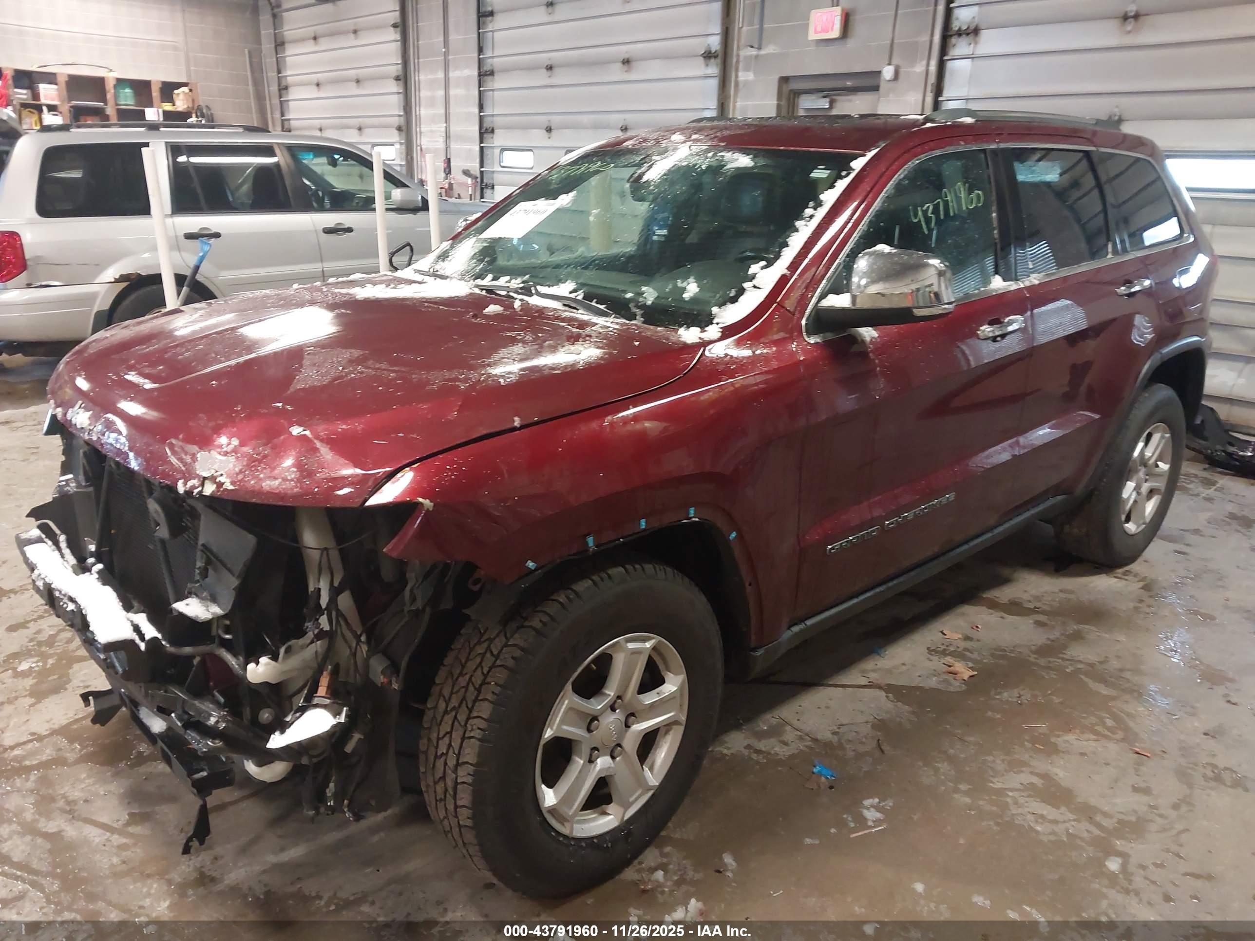 JEEP GRAND image 2