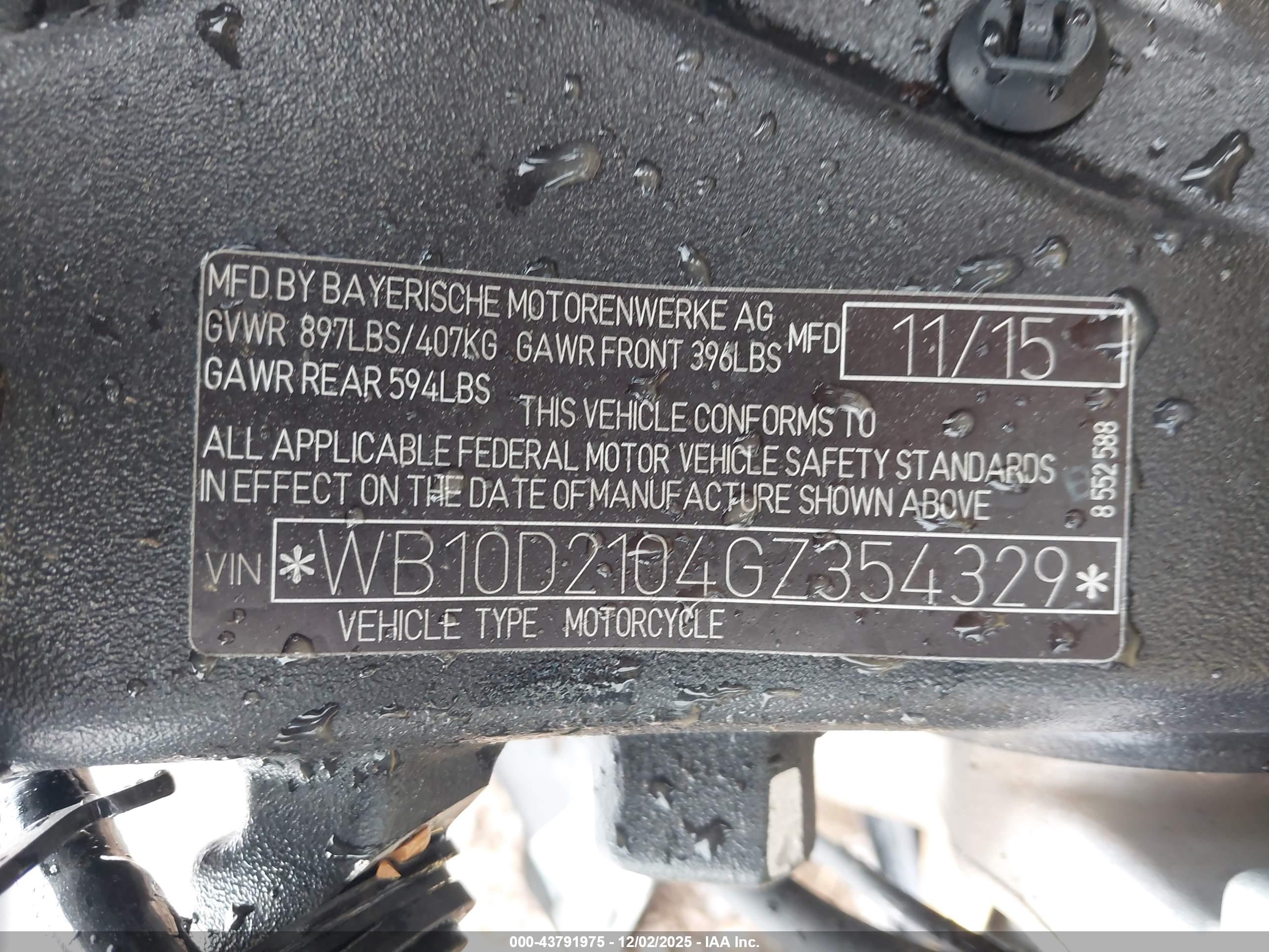 BMW S image 10
