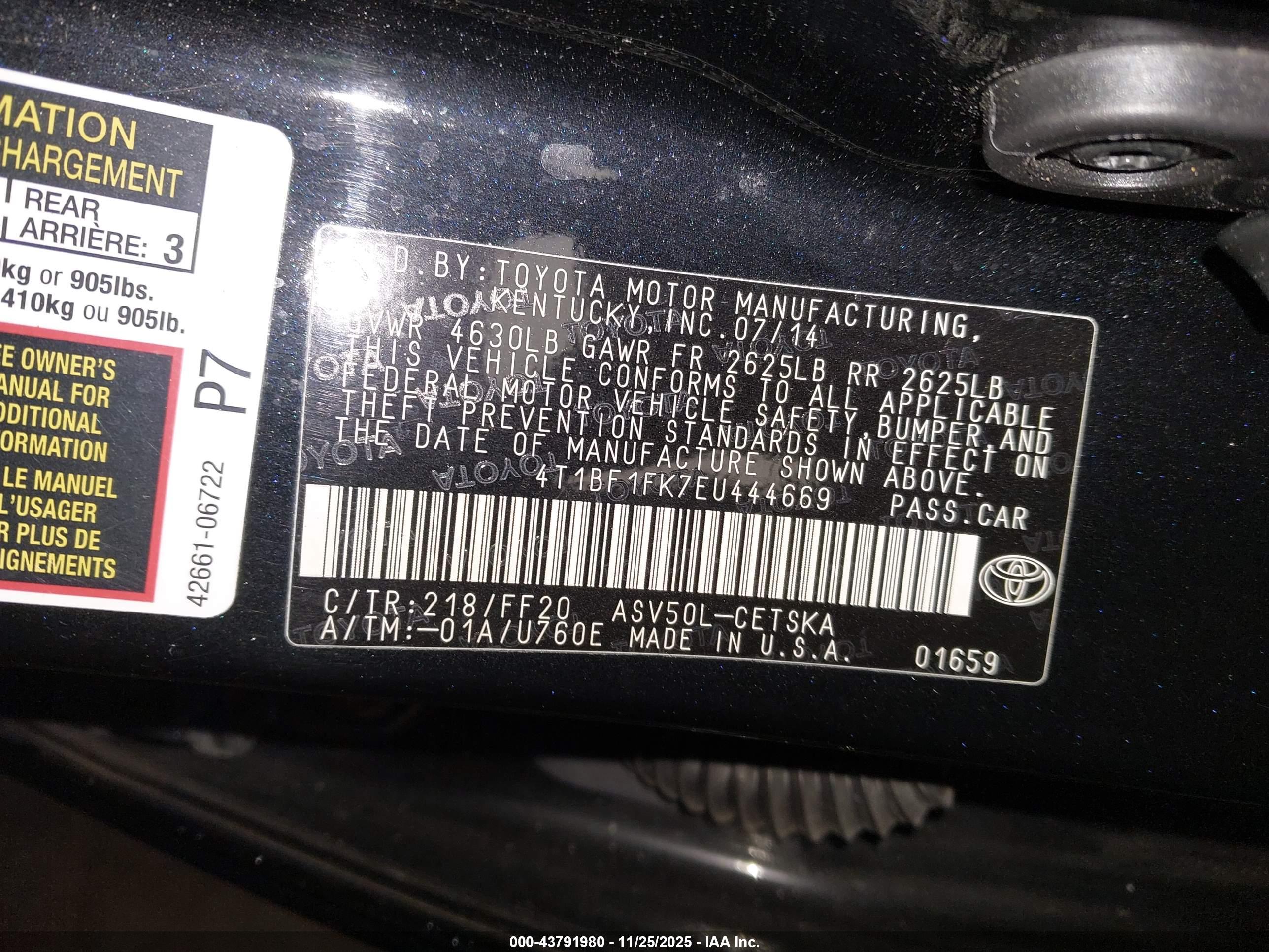 TOYOTA CAMRY image 9