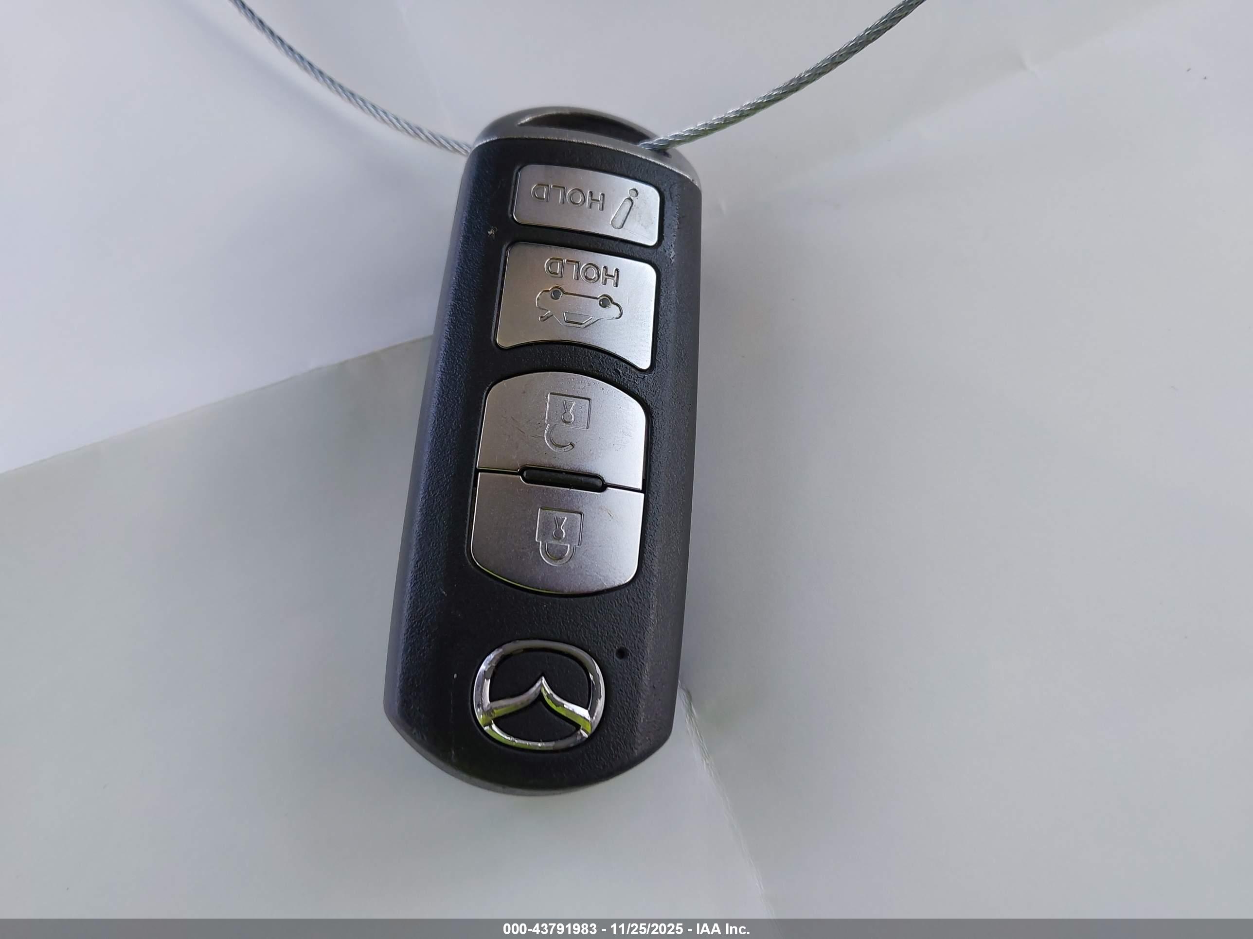 MAZDA MX-5 image 11