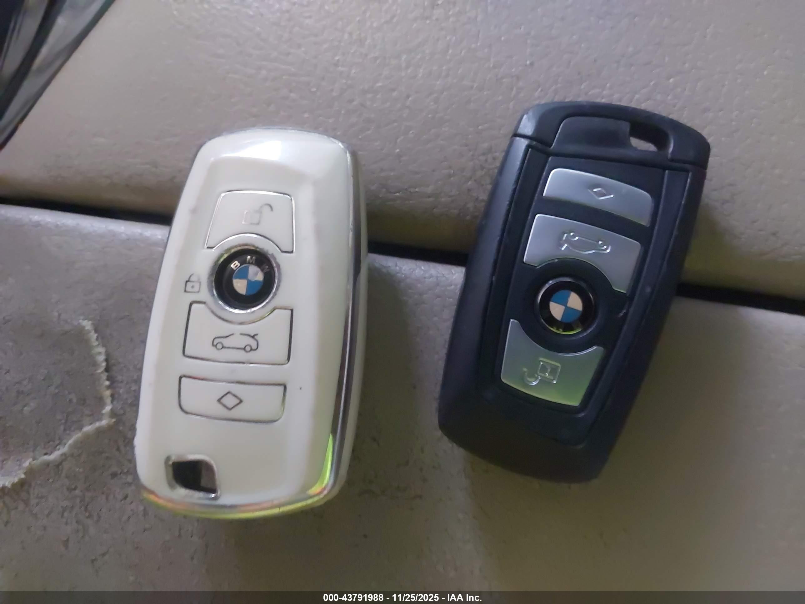 BMW 550I image 11
