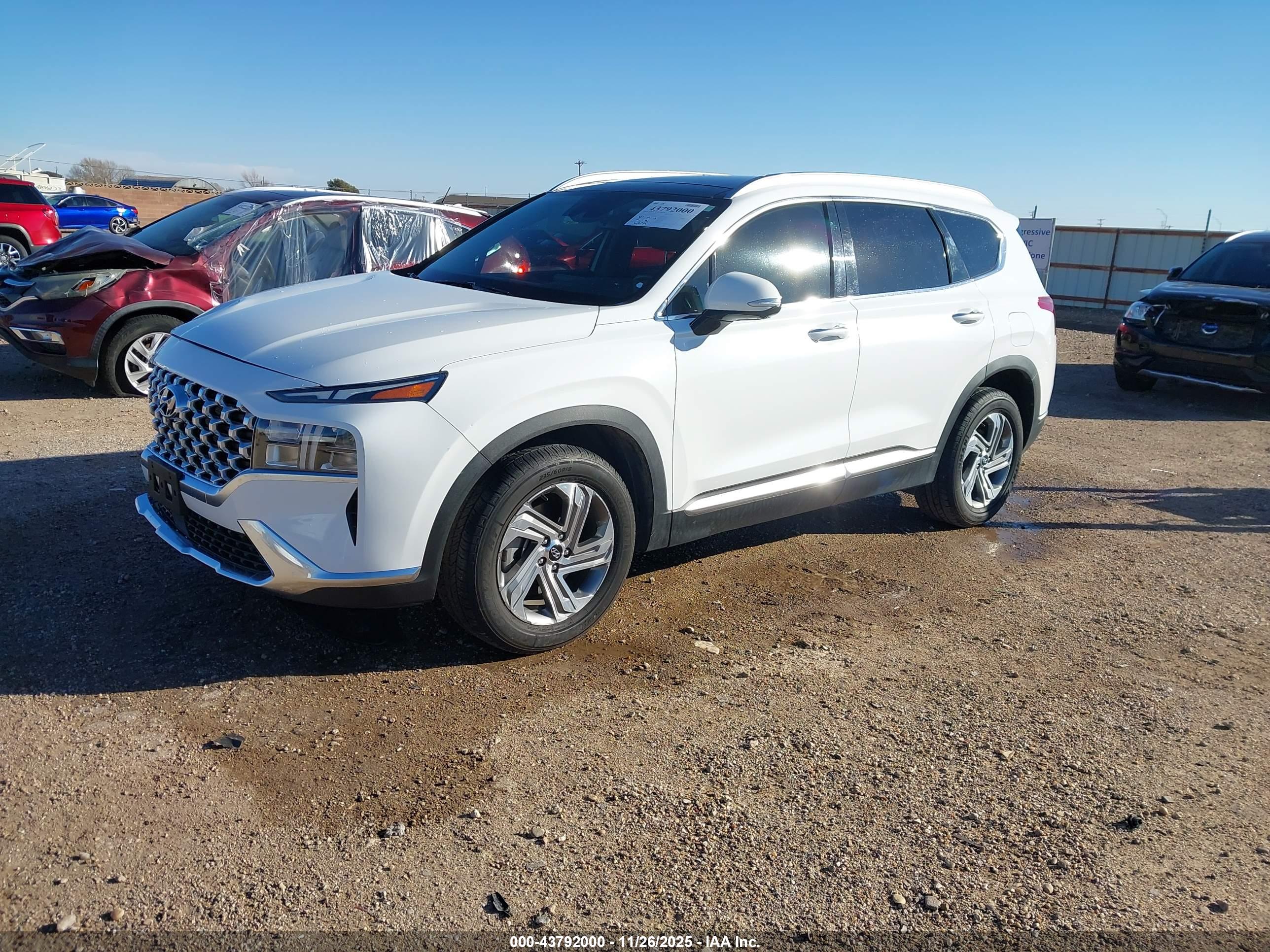 HYUNDAI SANTA image 2