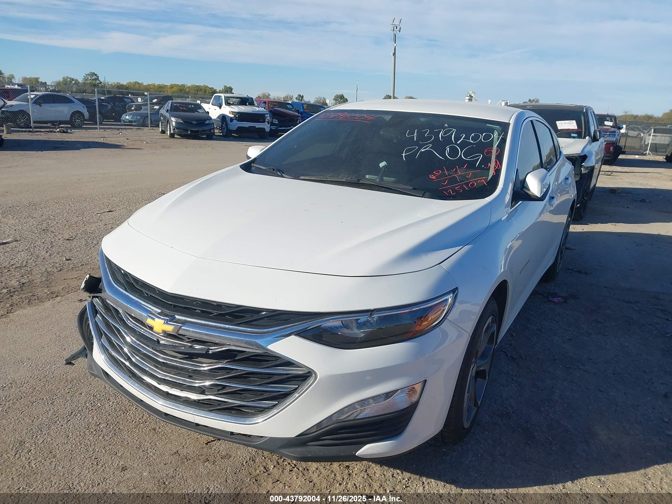 CHEVROLET MALIBU image 2