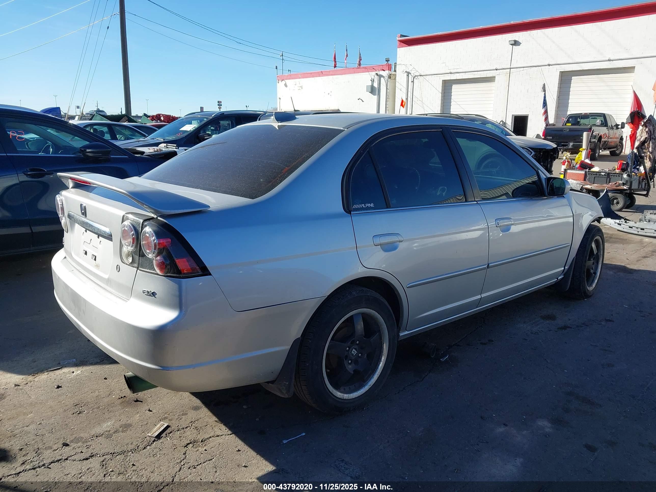 HONDA CIVIC image 4