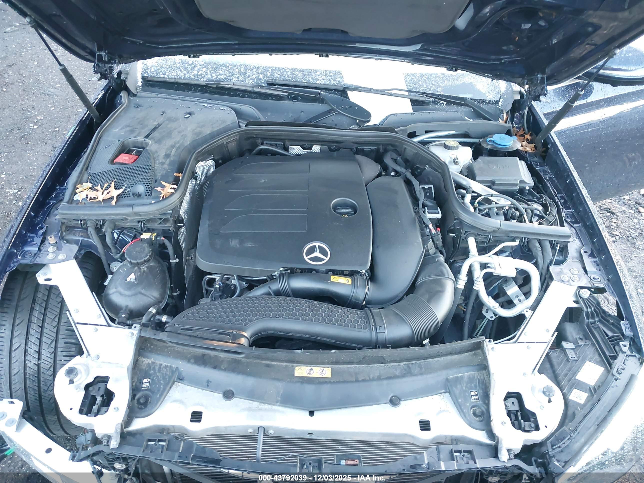 MERCEDES-BENZ E image 10