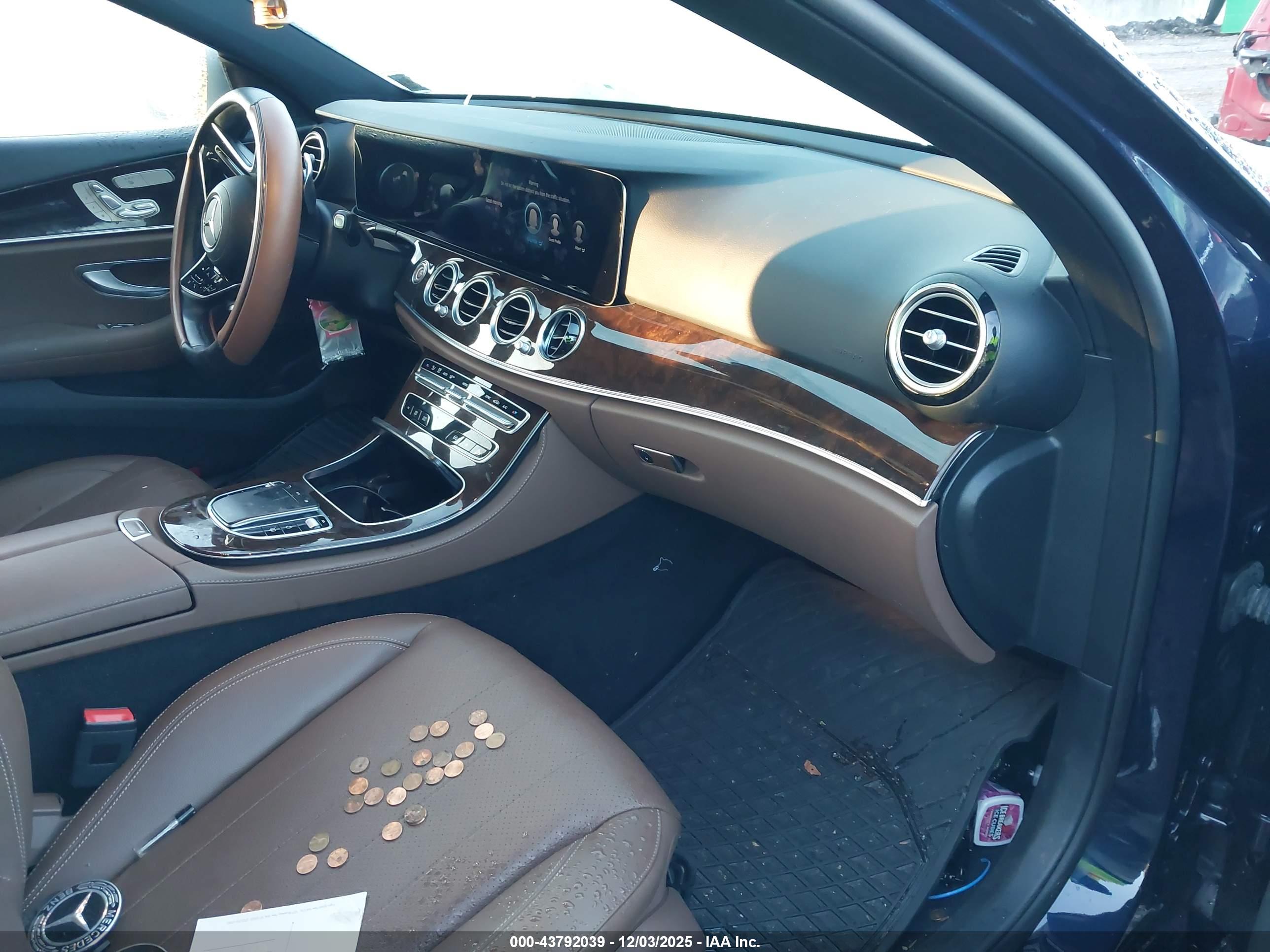 MERCEDES-BENZ E image 5