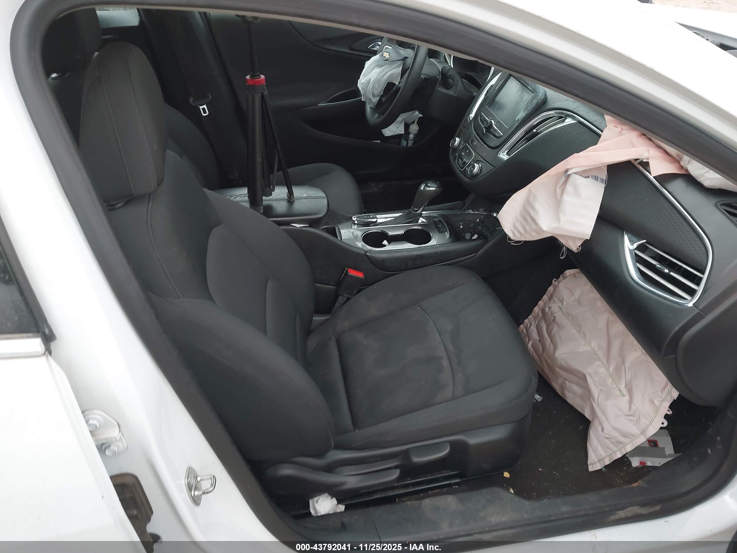 CHEVROLET MALIBU image 5