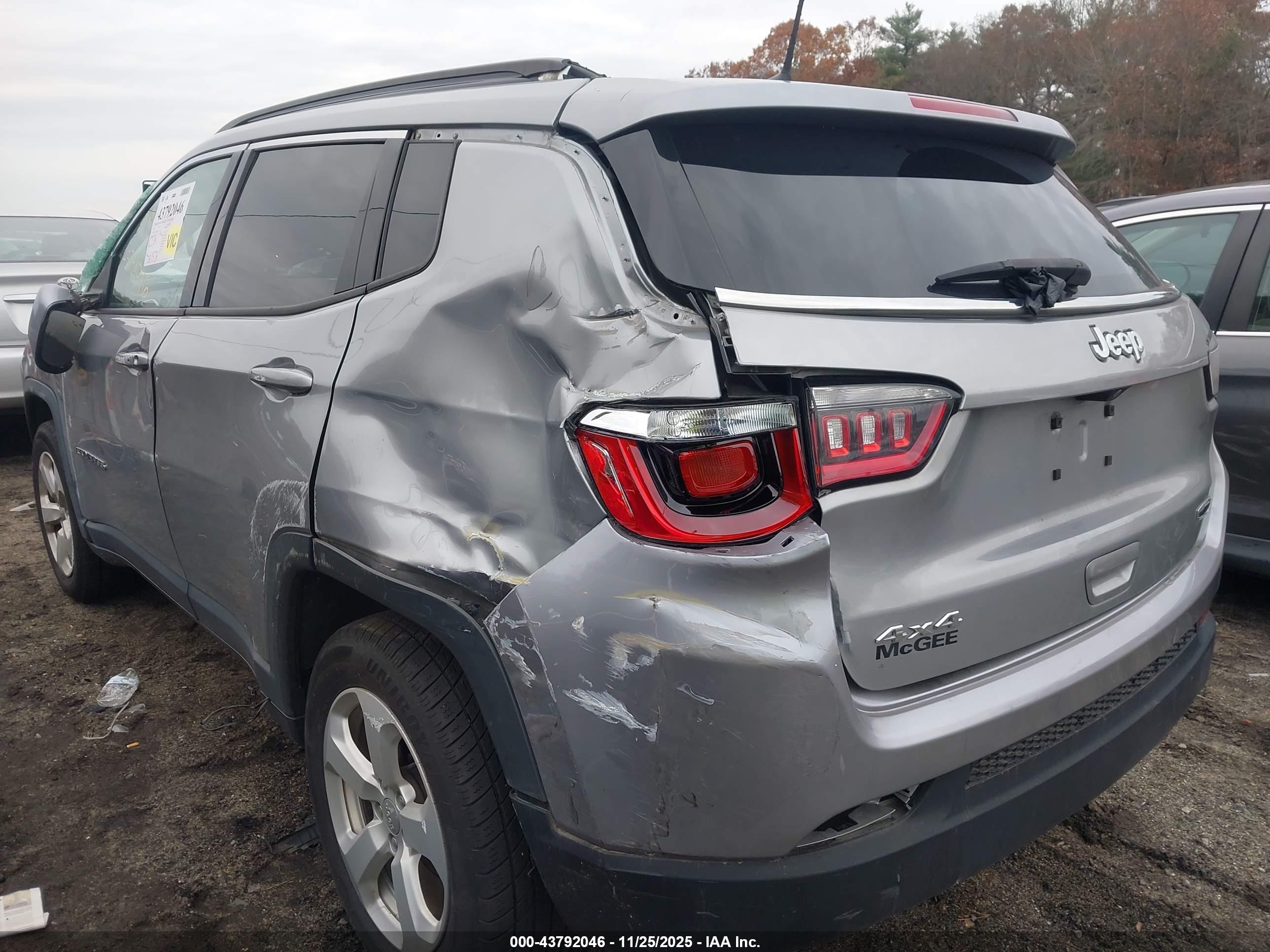 JEEP COMPASS image 3