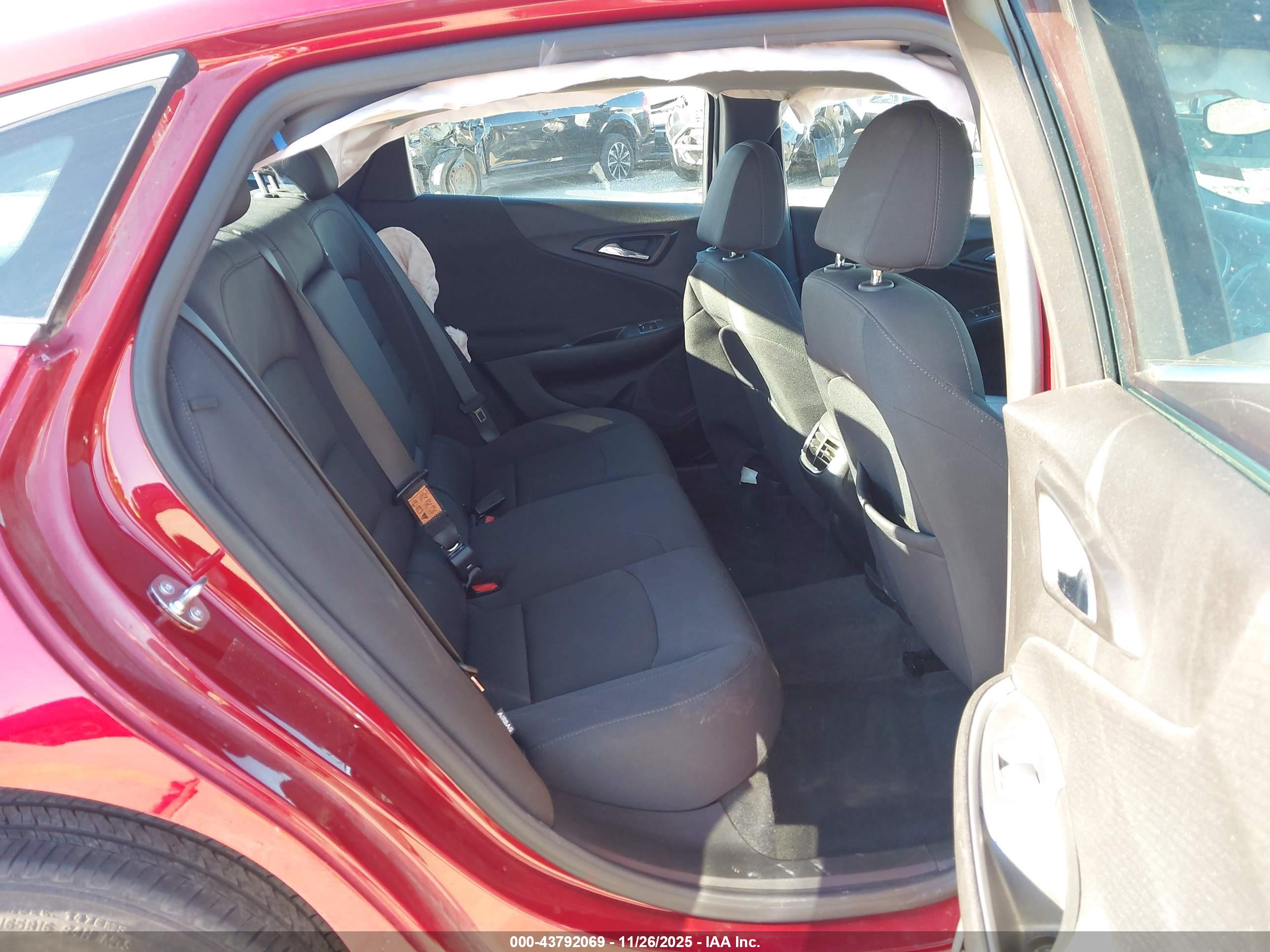 CHEVROLET MALIBU image 8