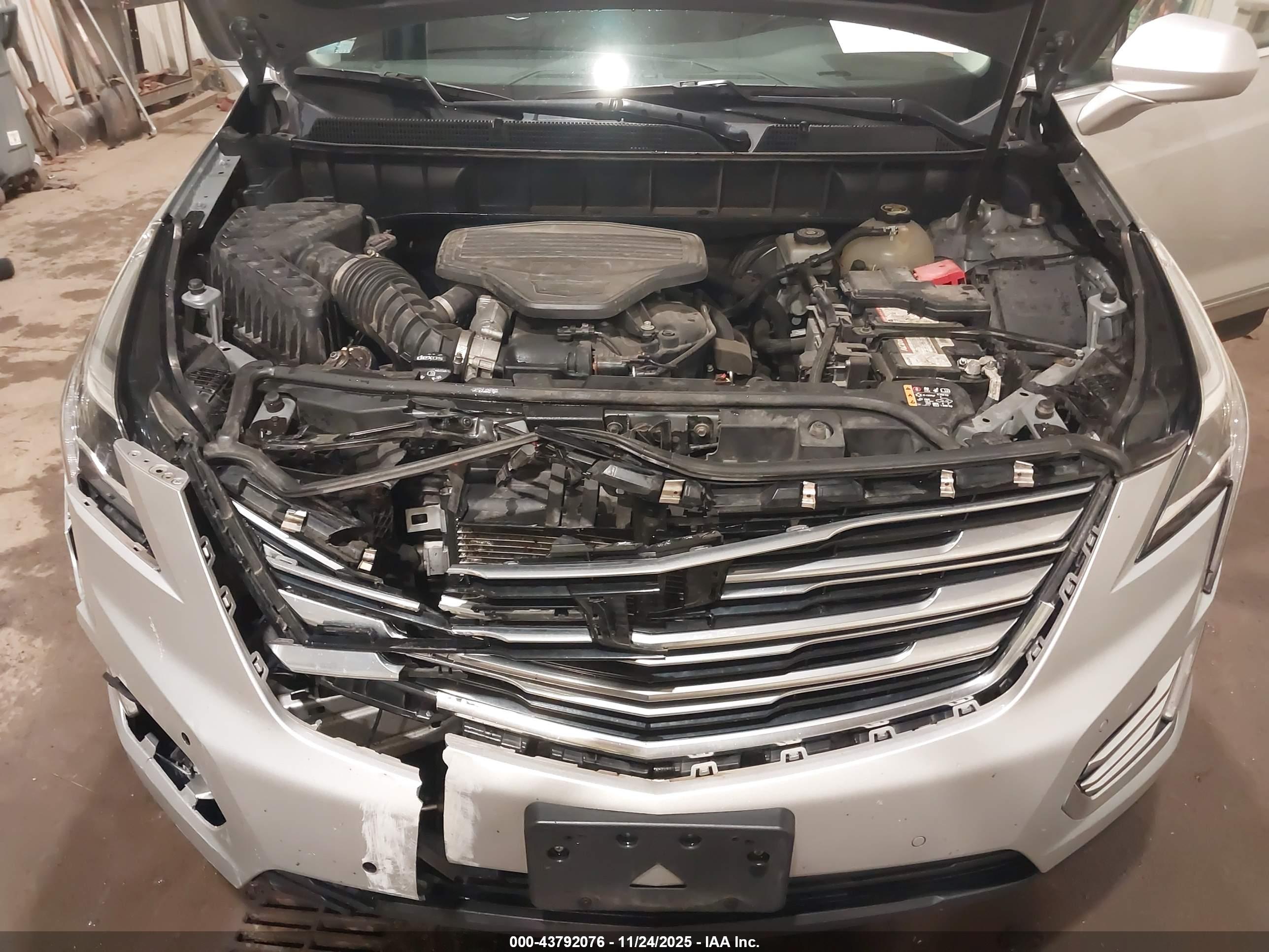 CADILLAC XT5 image 10