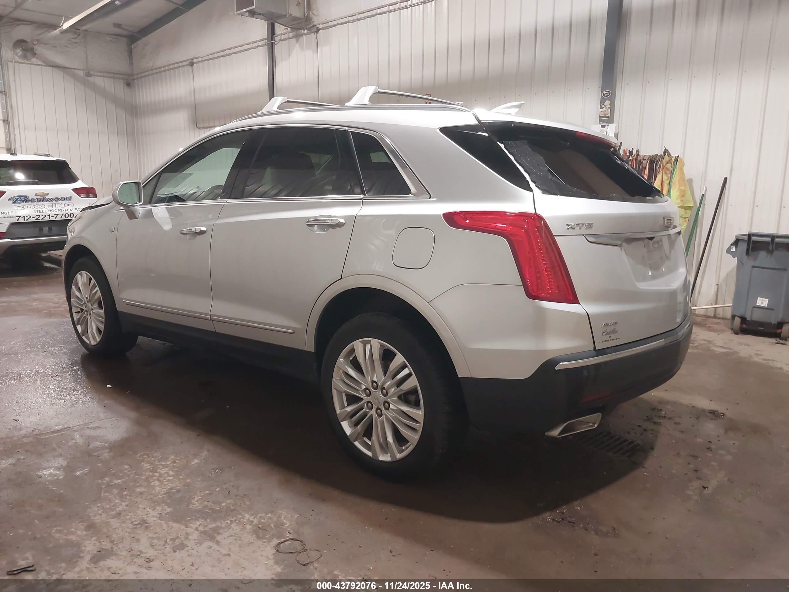 CADILLAC XT5 image 3