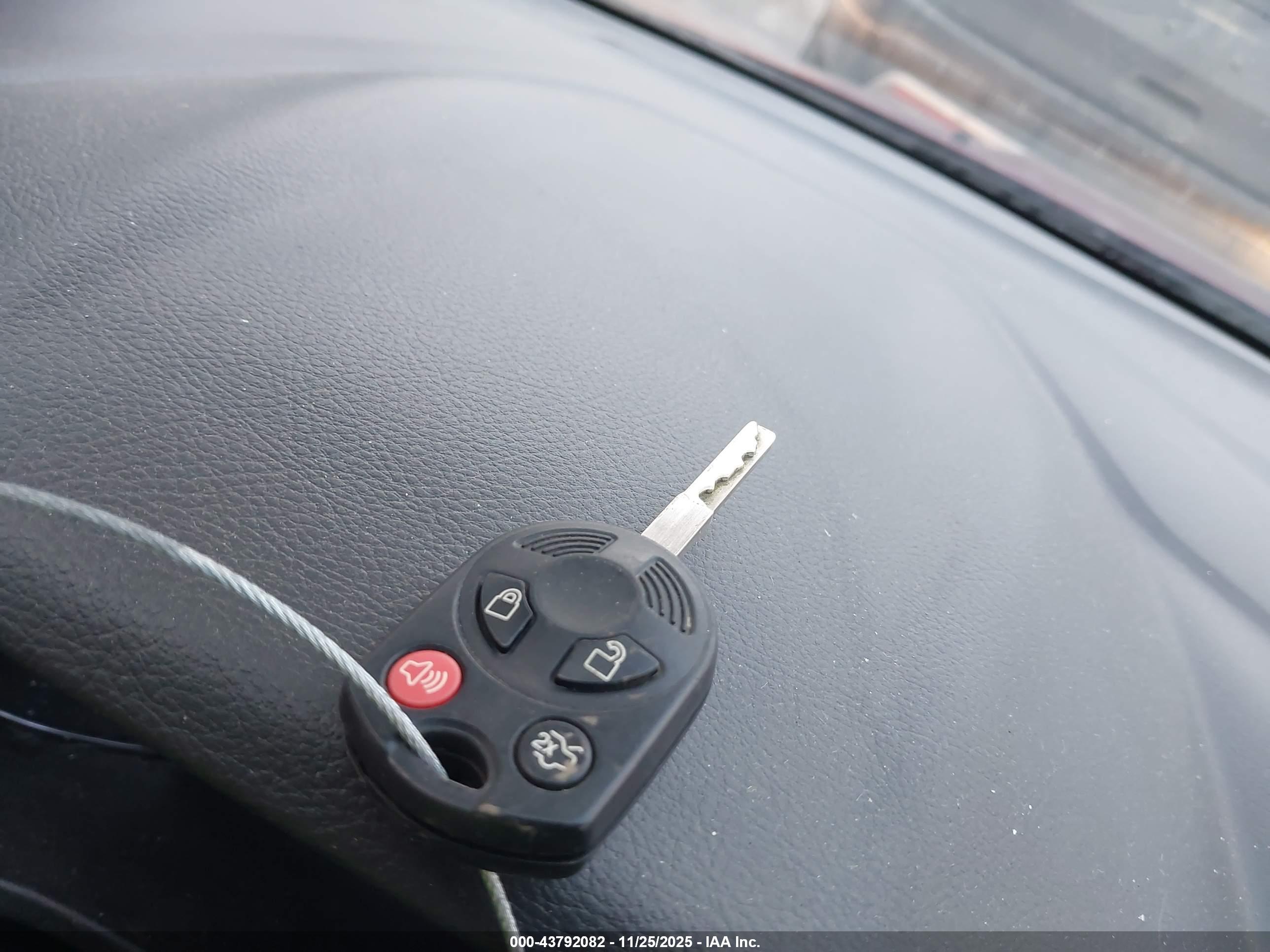 FORD FOCUS image 11