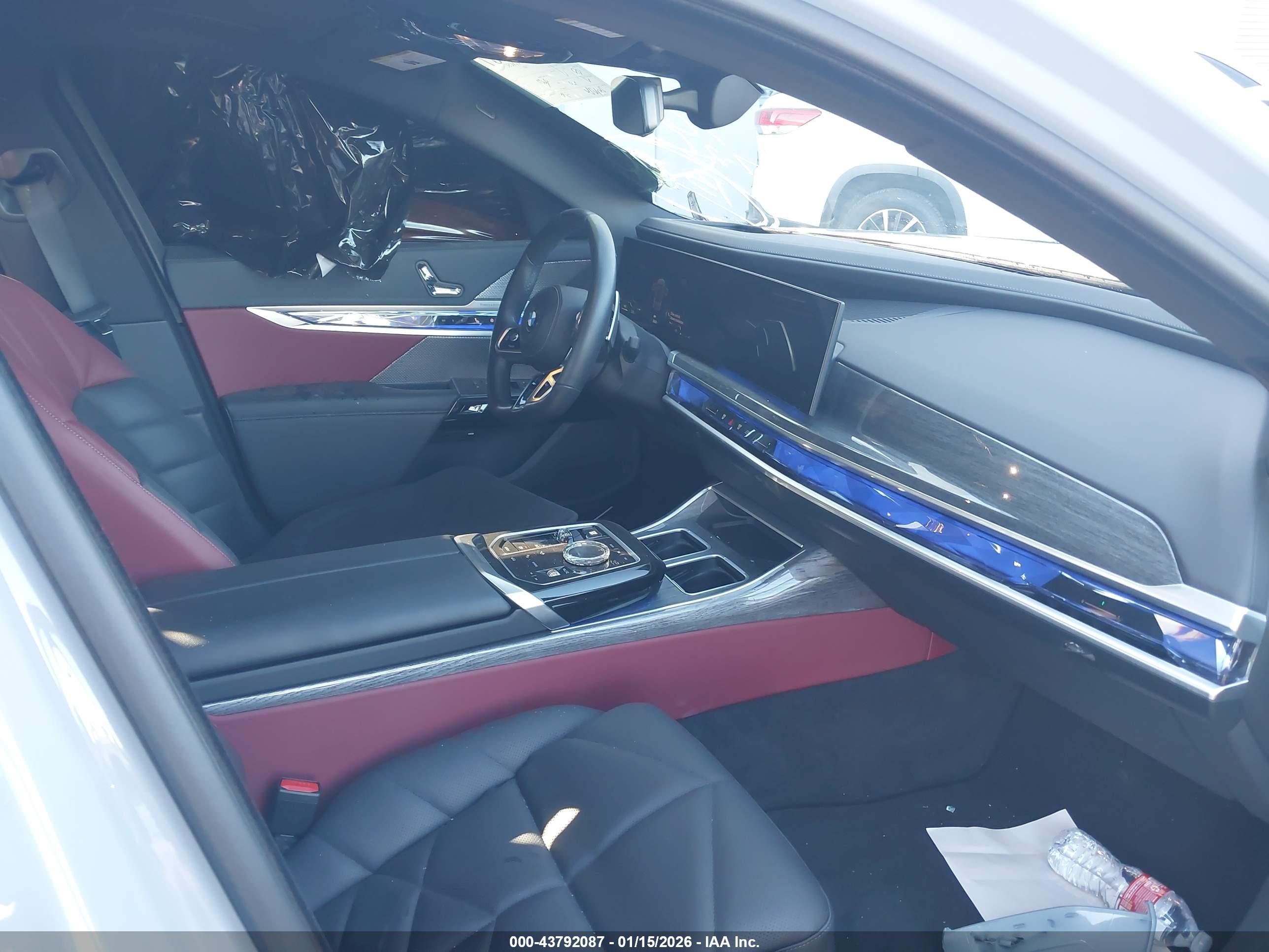 BMW 740I image 5
