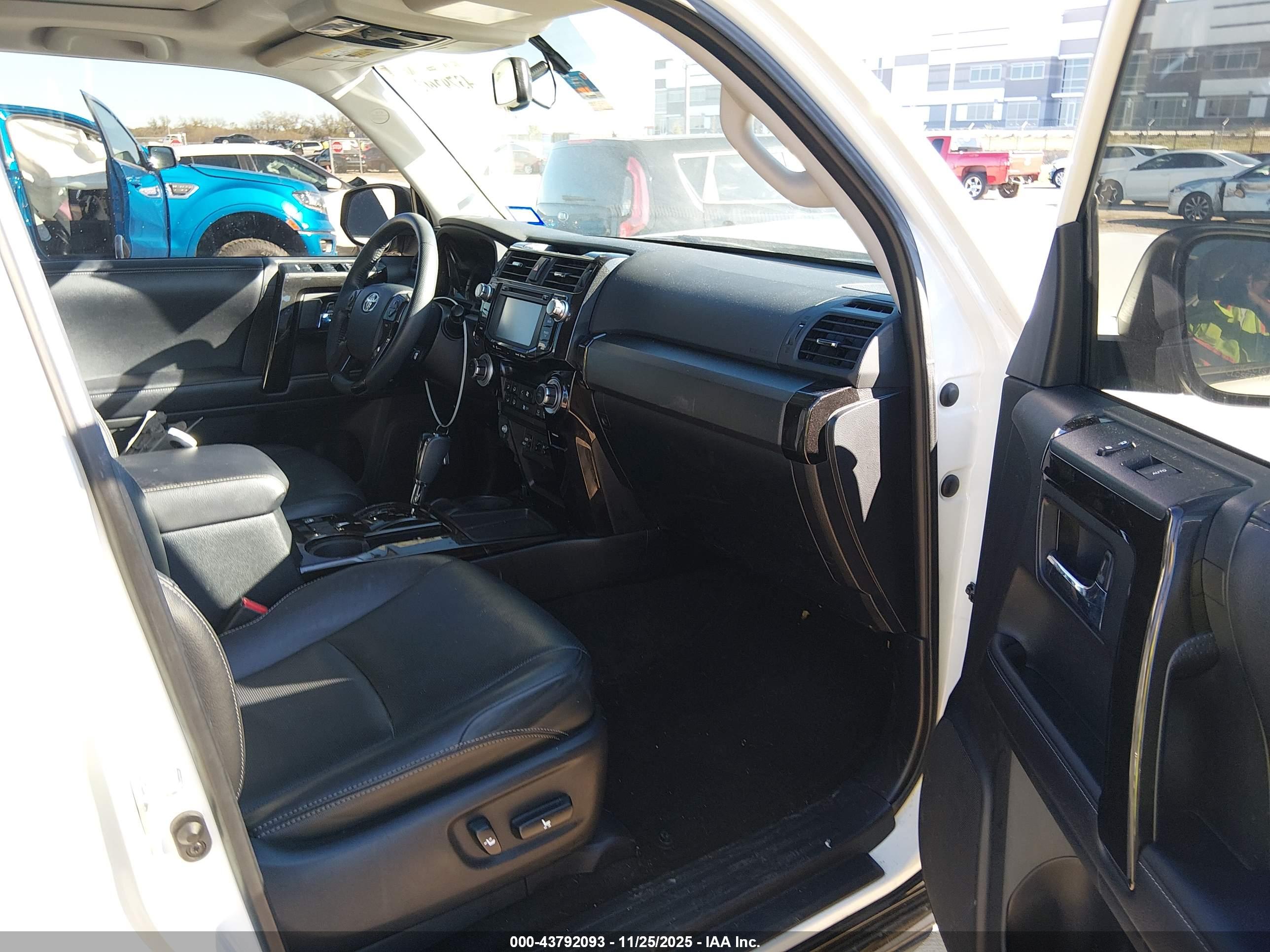TOYOTA 4RUNNER image 5