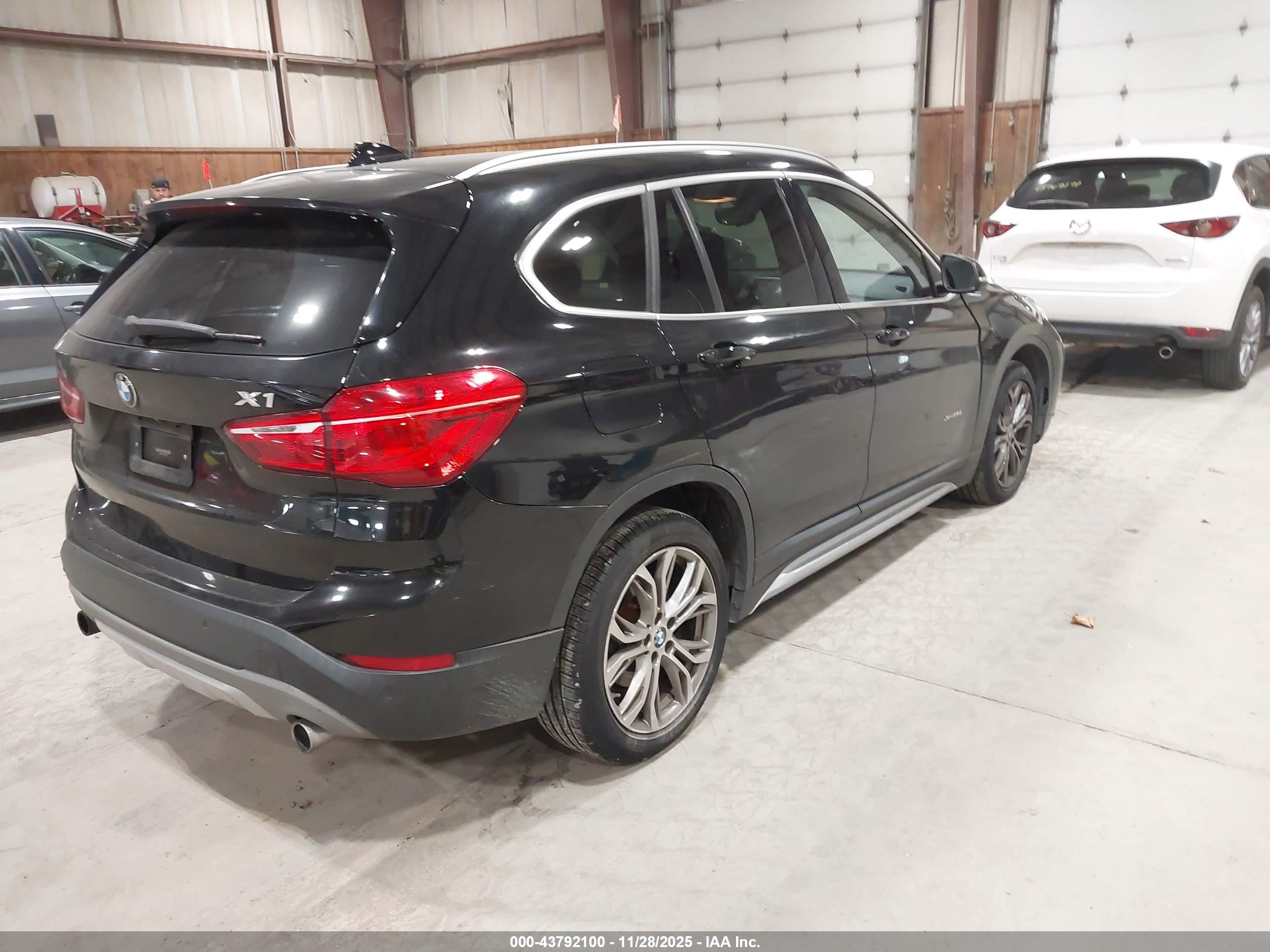 BMW X1 image 4