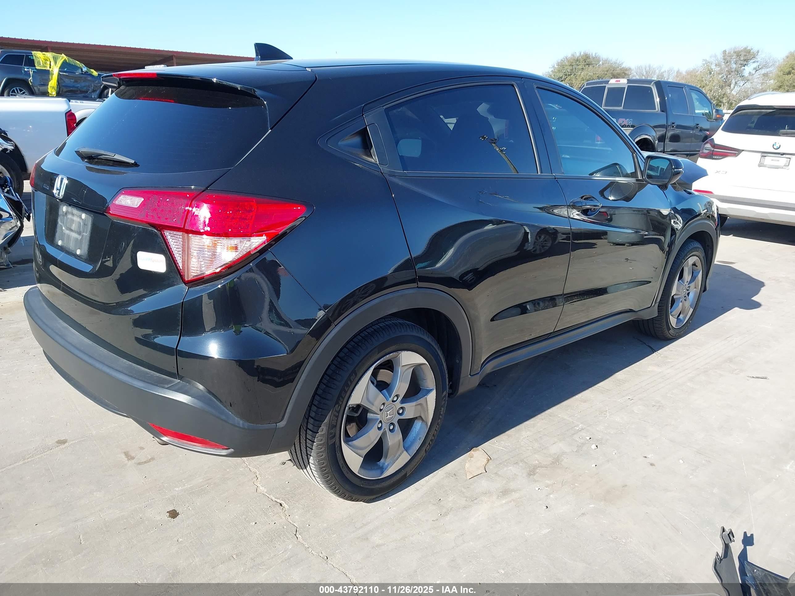 HONDA HR-V image 4