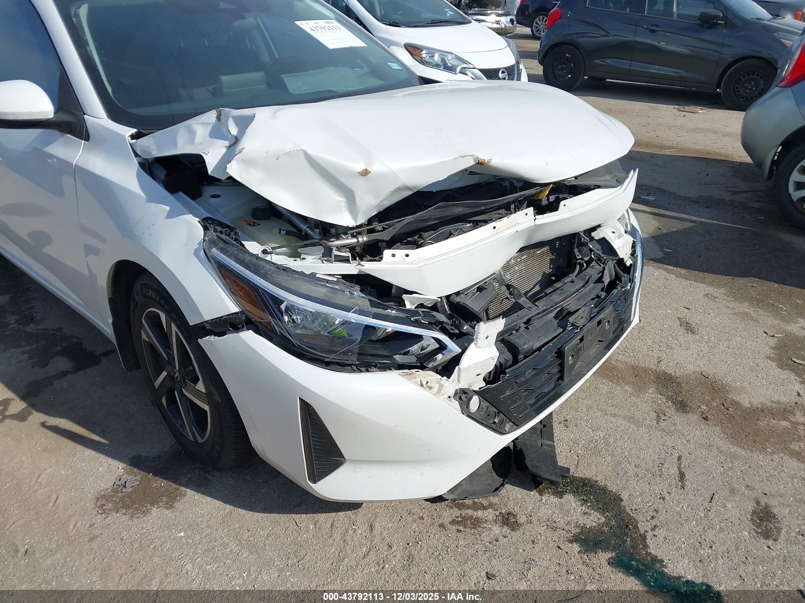 NISSAN SENTRA image 6