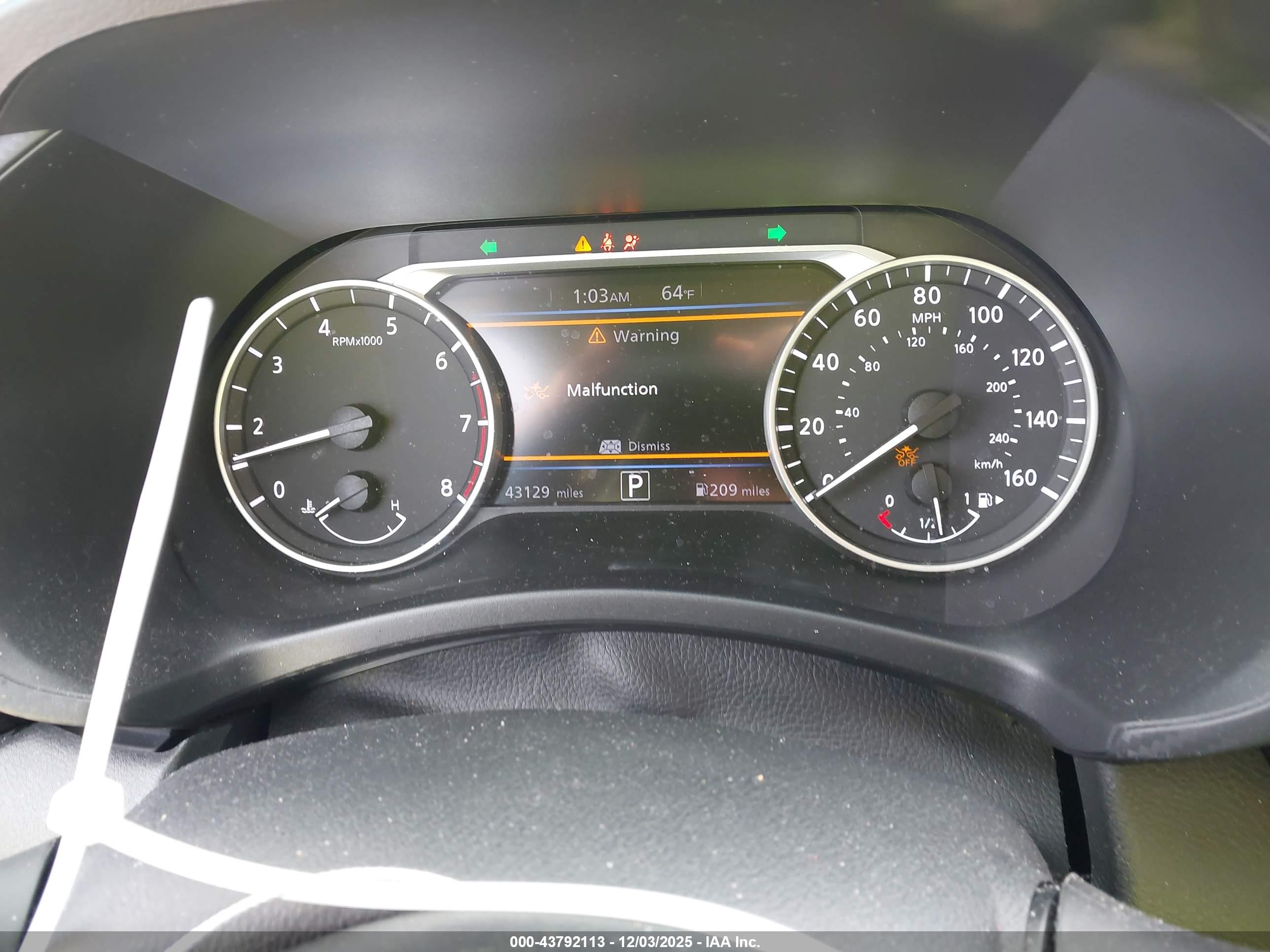 NISSAN SENTRA image 7