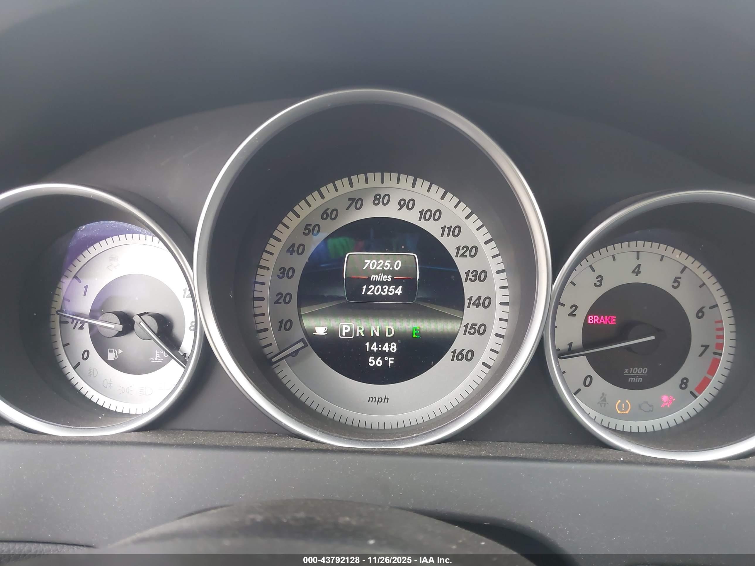 MERCEDES-BENZ C image 7