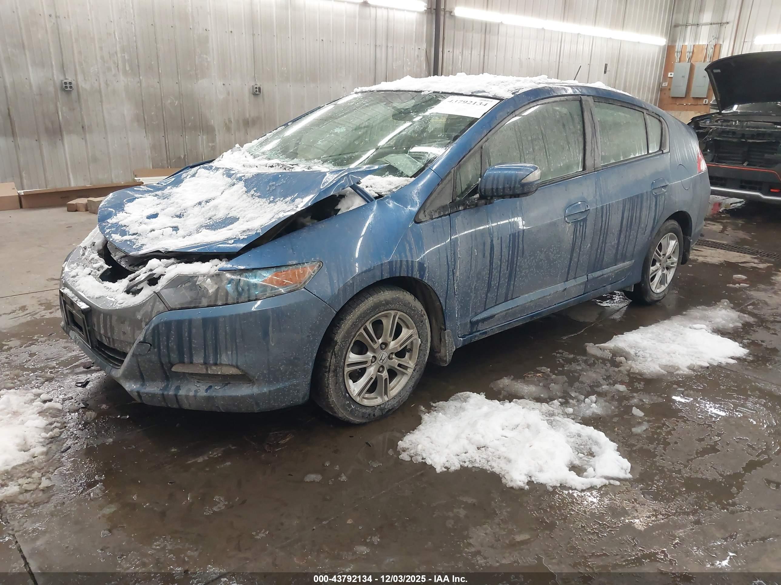 HONDA INSIGHT image 2