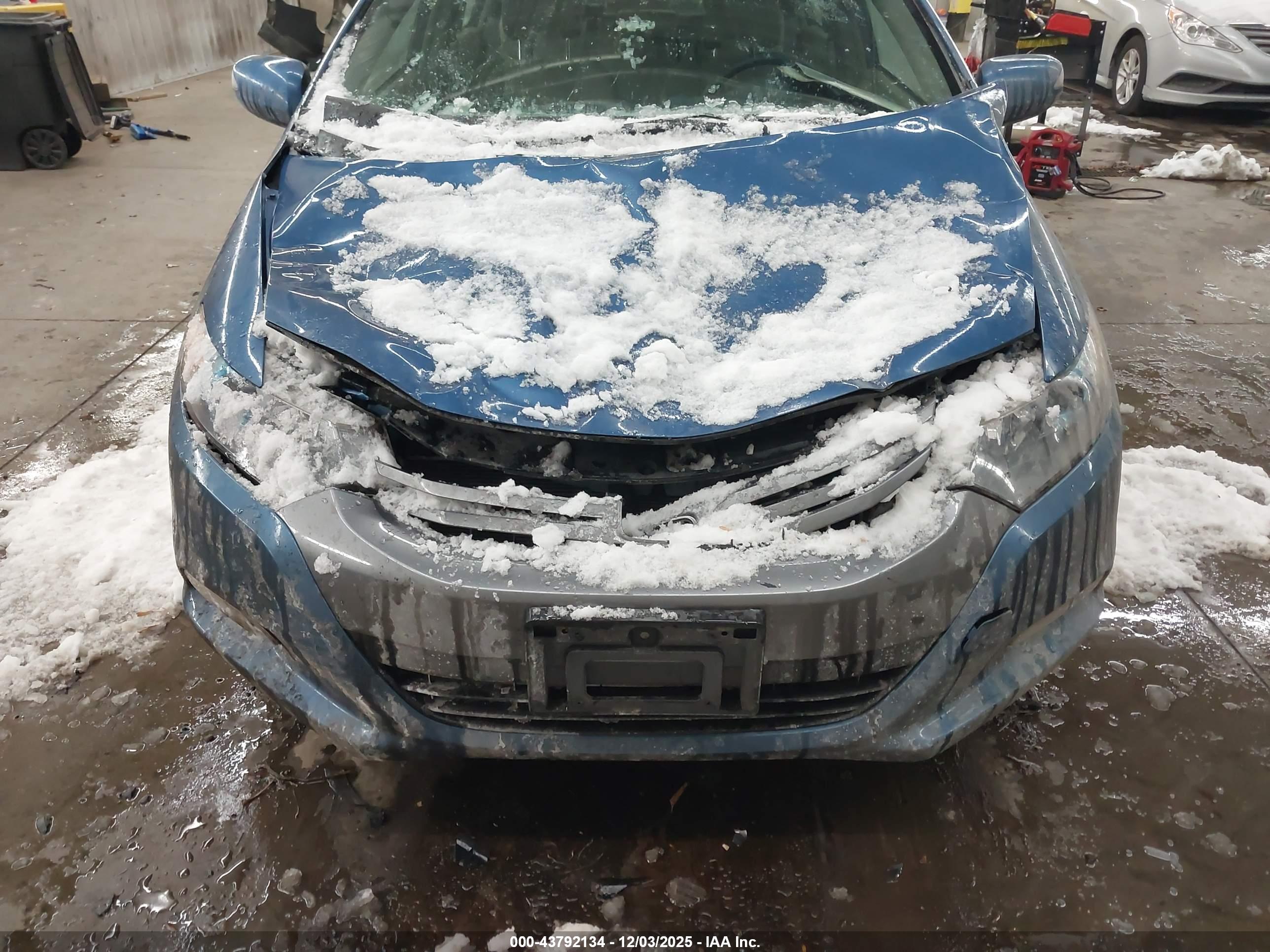 HONDA INSIGHT image 6