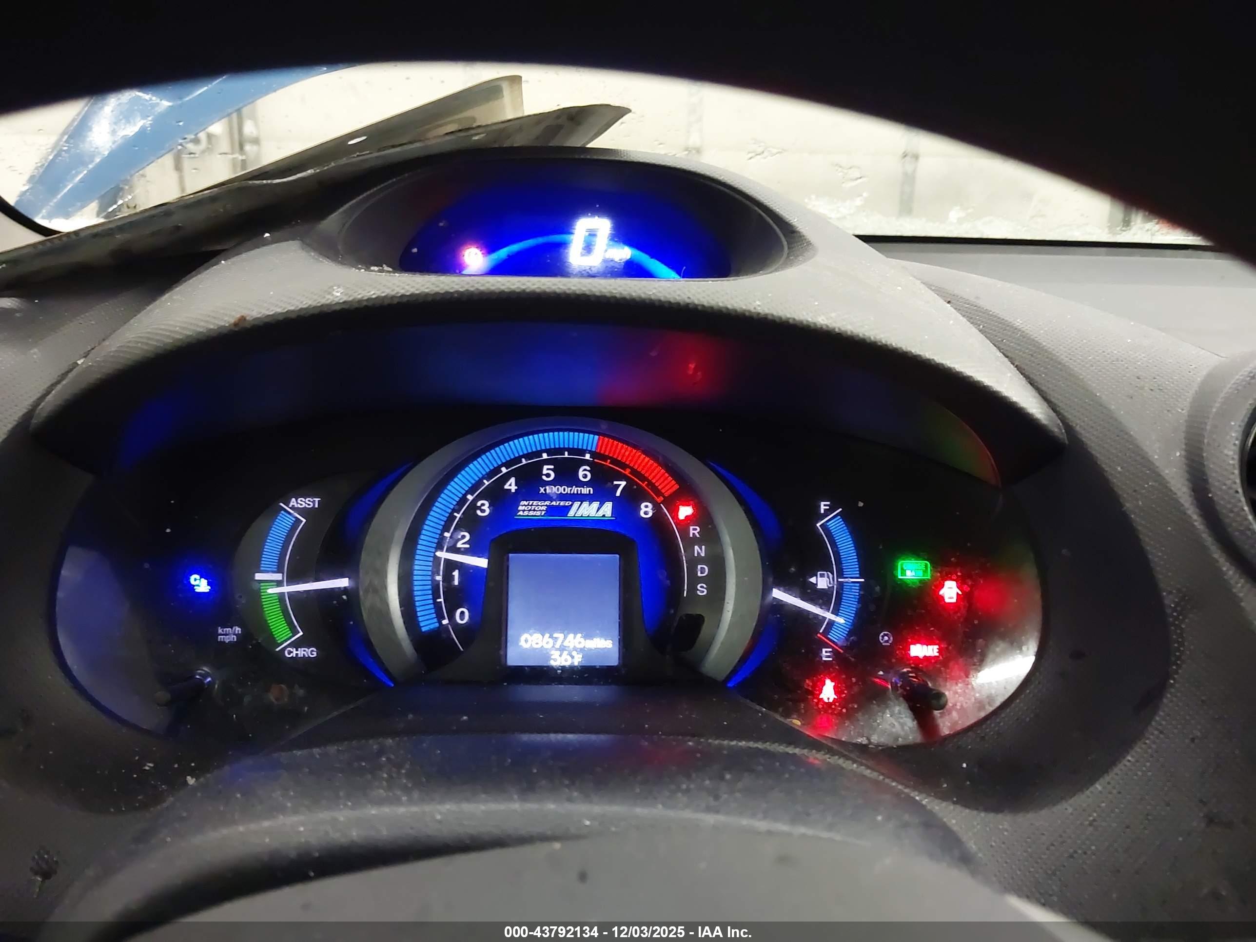 HONDA INSIGHT image 7